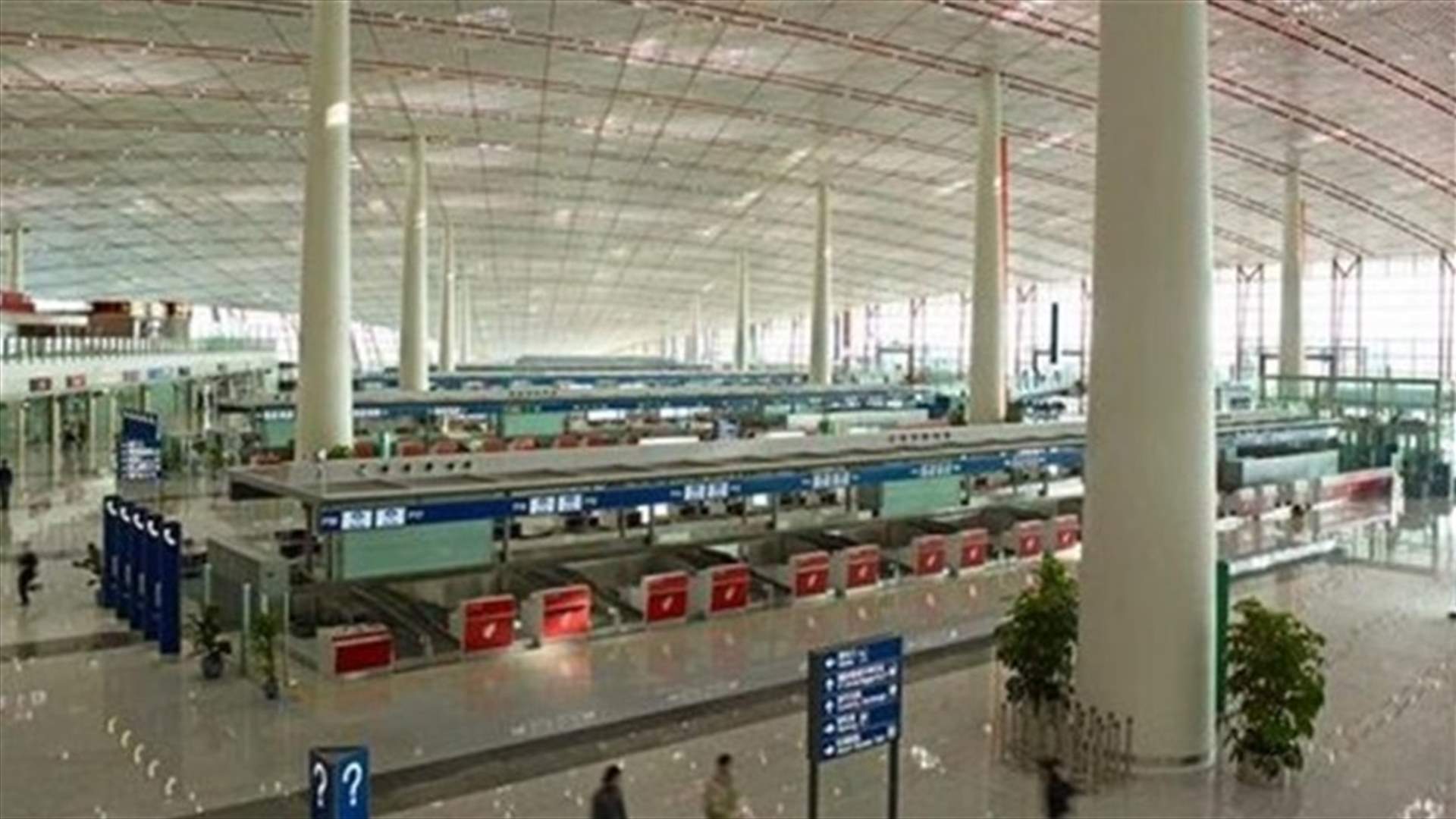 عواصف تعطل رحلات جوية في بكين...