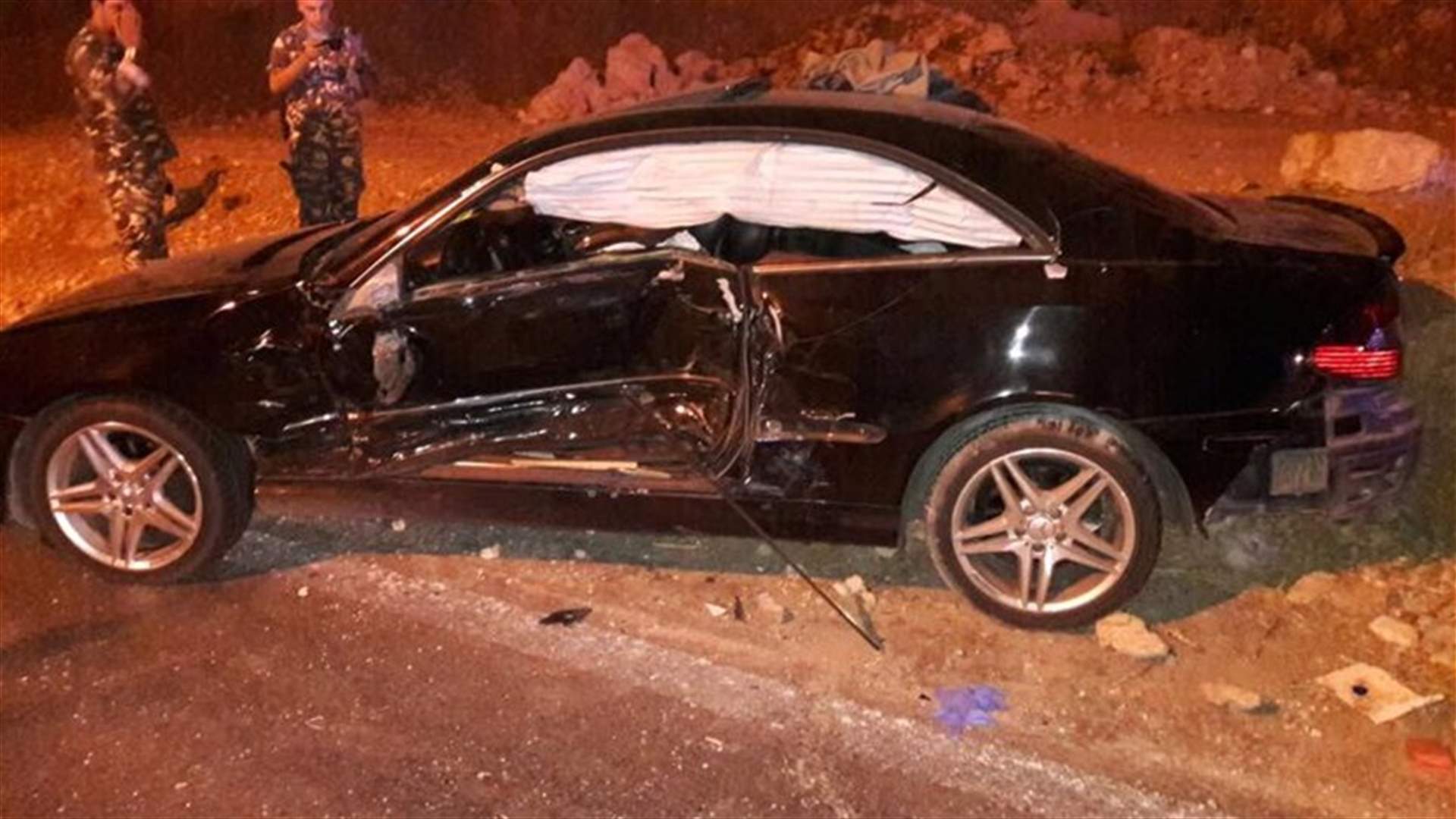 ثلاثة جرحى بحادث سير في ميروبا