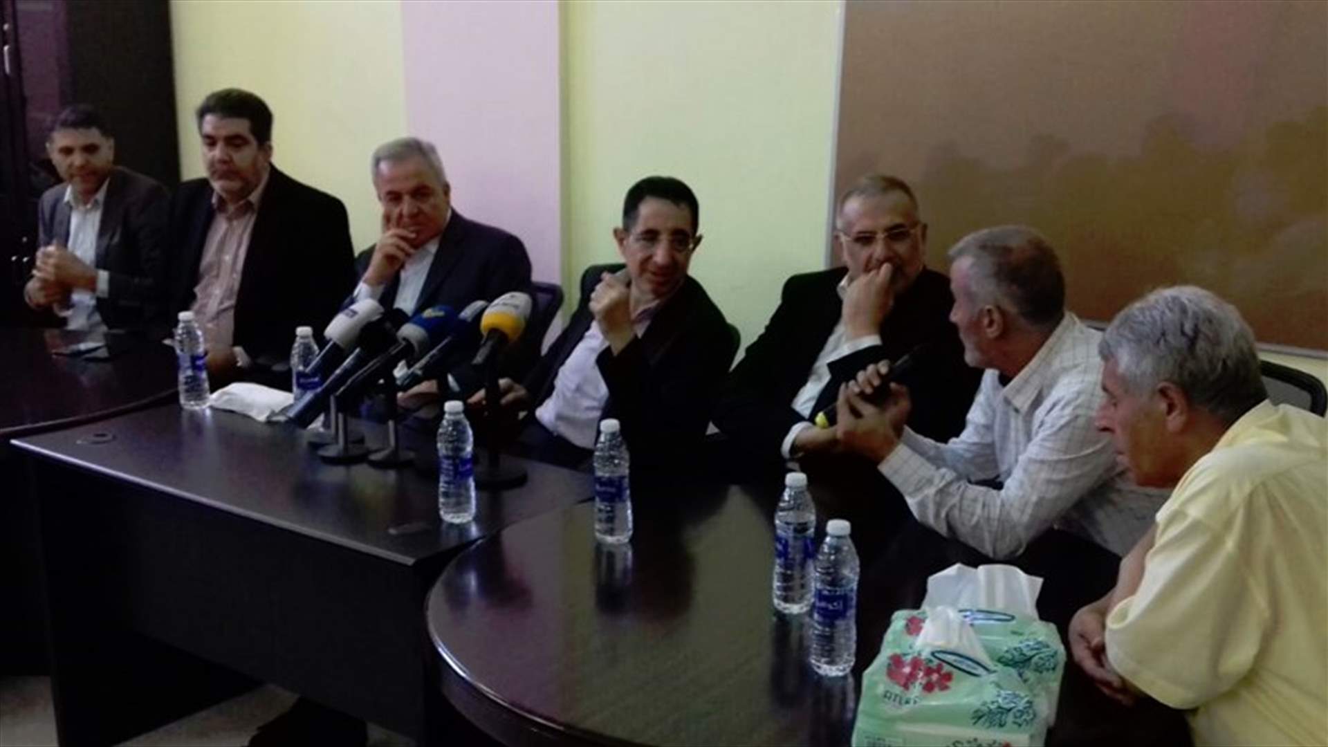 الحاج حسن: دورنا جميعا مراقبة الأعمال لناحية الجودة والسرعة