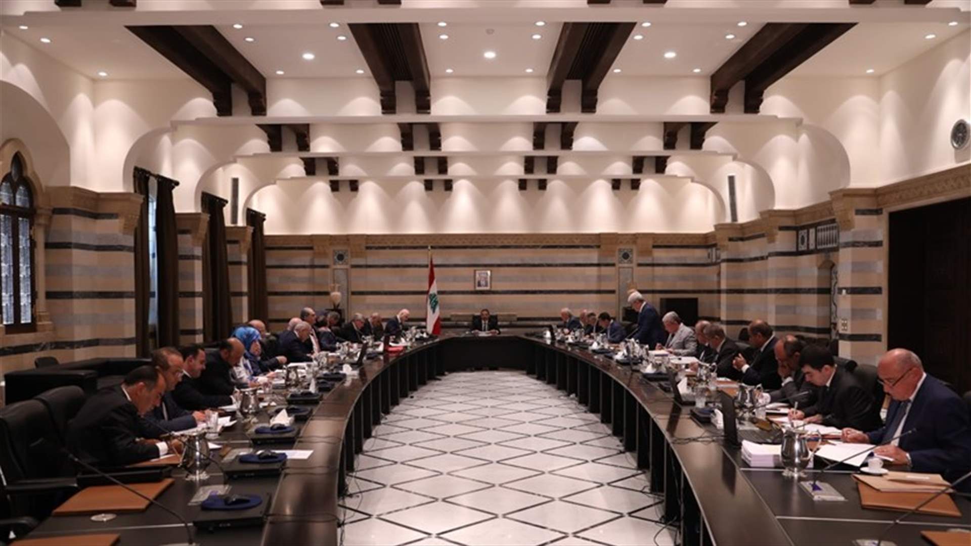 لماذا الاصرار على بواخر الكهرباء؟