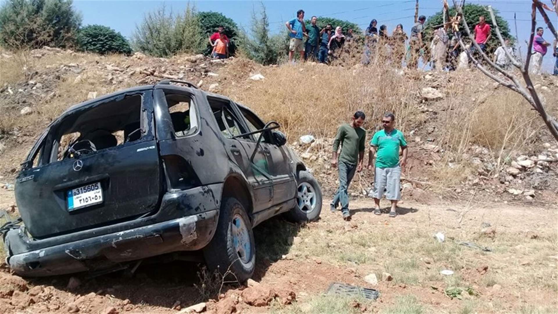 بالصور - قتيلة و5 جرحى بحال الخطر بحادث مروع في كفردبش