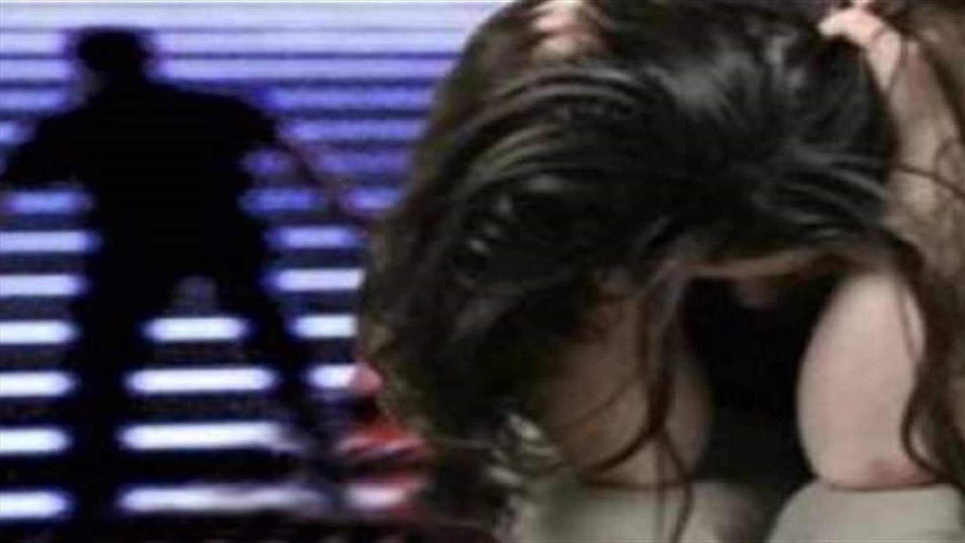 طارد حبيبته السابقة وهددها بالقتل...