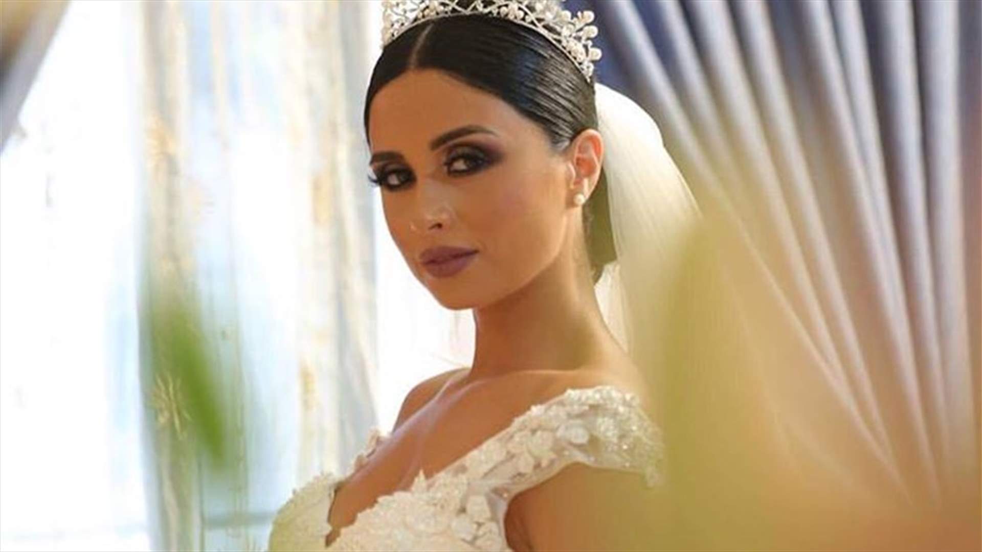 بالفيديو – نجمة ستار أكاديمي فاجأت المدعوين في حفل زفافها... إليكم ماذا فعلت!