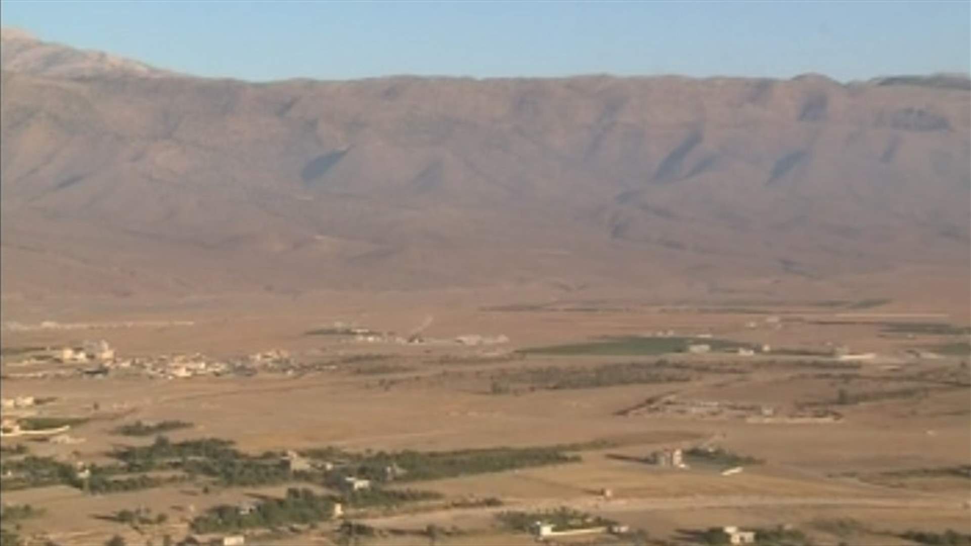 الجيش يضرب داعش...اطلاق عملية فجر الجرود