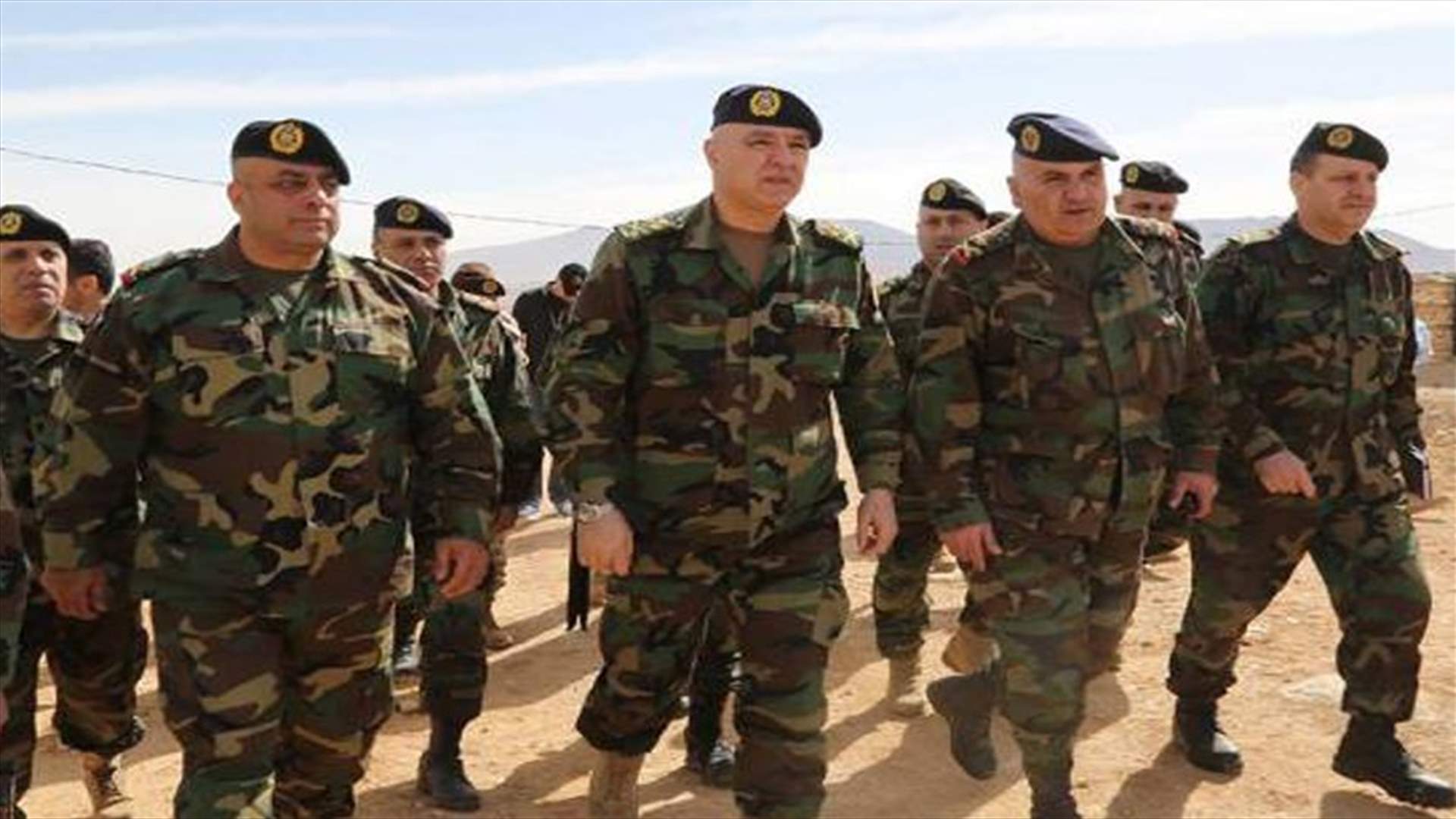 قائد الجيش تابع عمليات اليوم الثاني من معركة "فجر الجرود" من رأس بعلبك