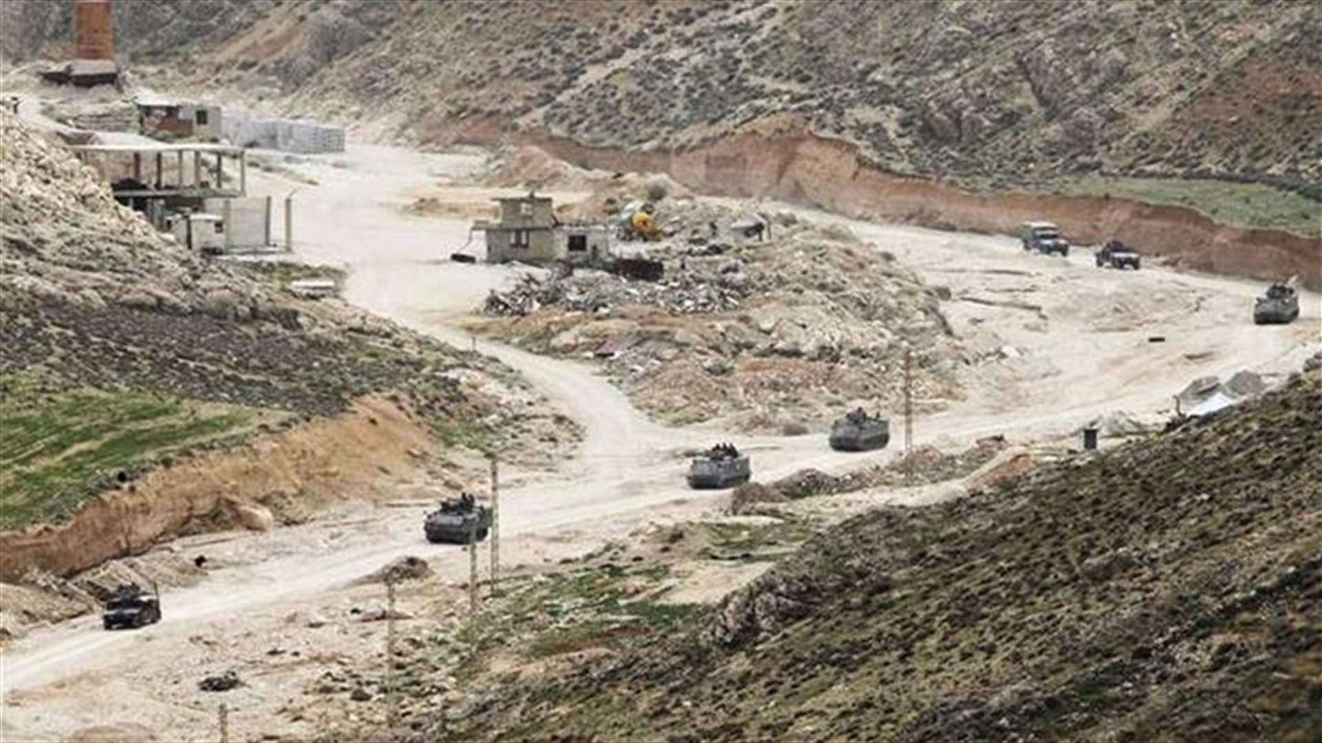 الجيش اللبناني يستعيد راس الكف