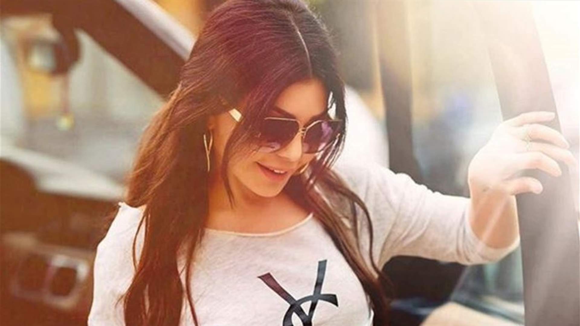مفاجأة غير متوقعة على حساب هيفا وهبي.. لماذا انخفض العدد إلى صفر؟