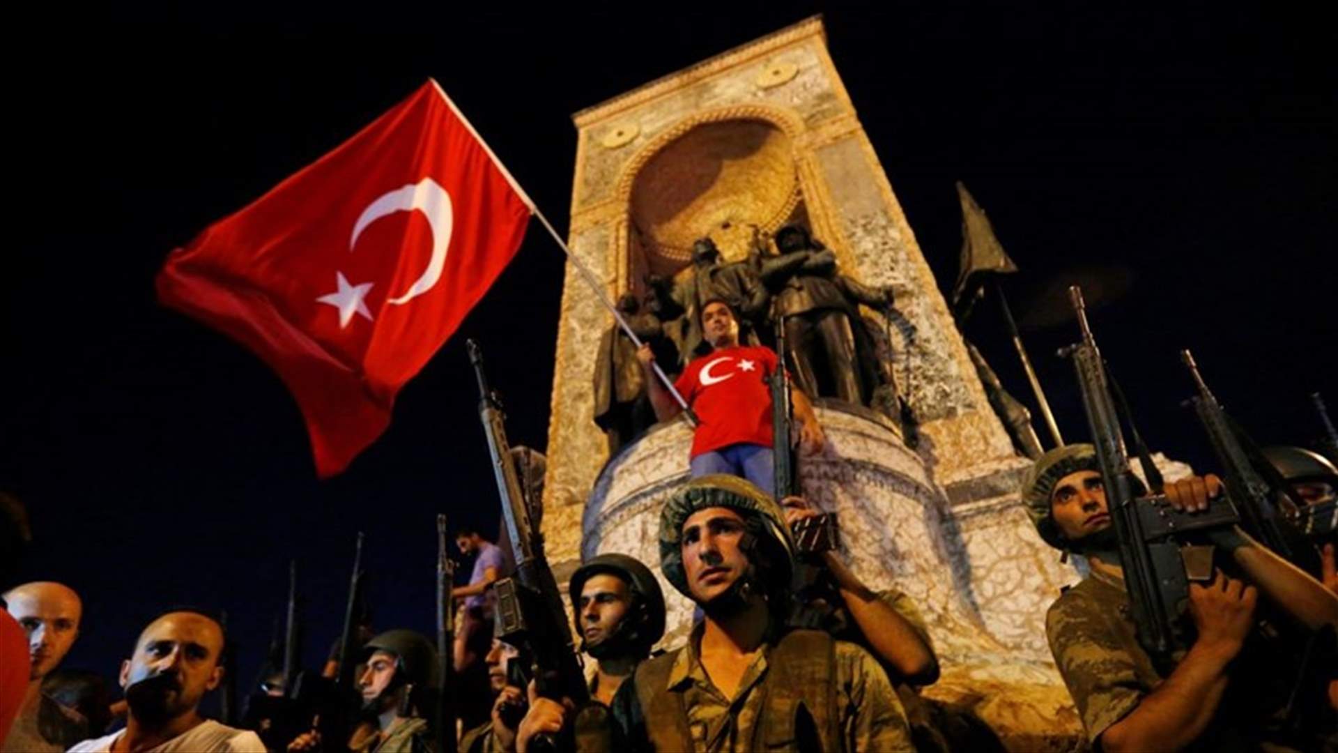 Turkey purges hundreds of civil servants in latest decrees