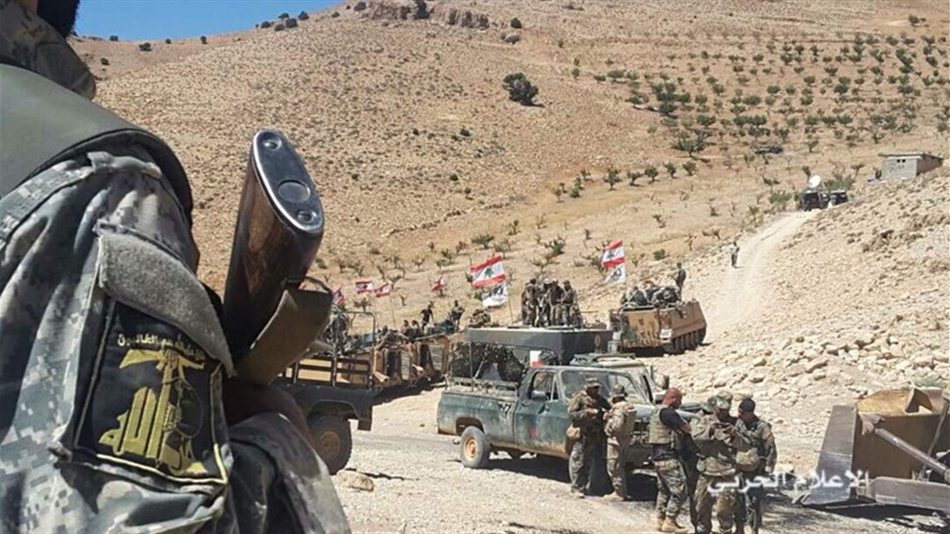بالصور  - وحدات الجيش اللبناني تنتشر عند معبر مرطبيا ومرتفع حليمة بعد اندحار داعش من المنطقة