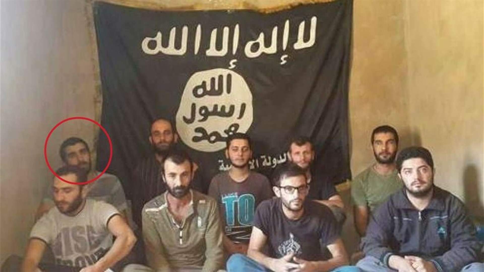 بالصورة - رسالة مؤثرة من جندي سابق لزميله الذي استشهد في الجرود...