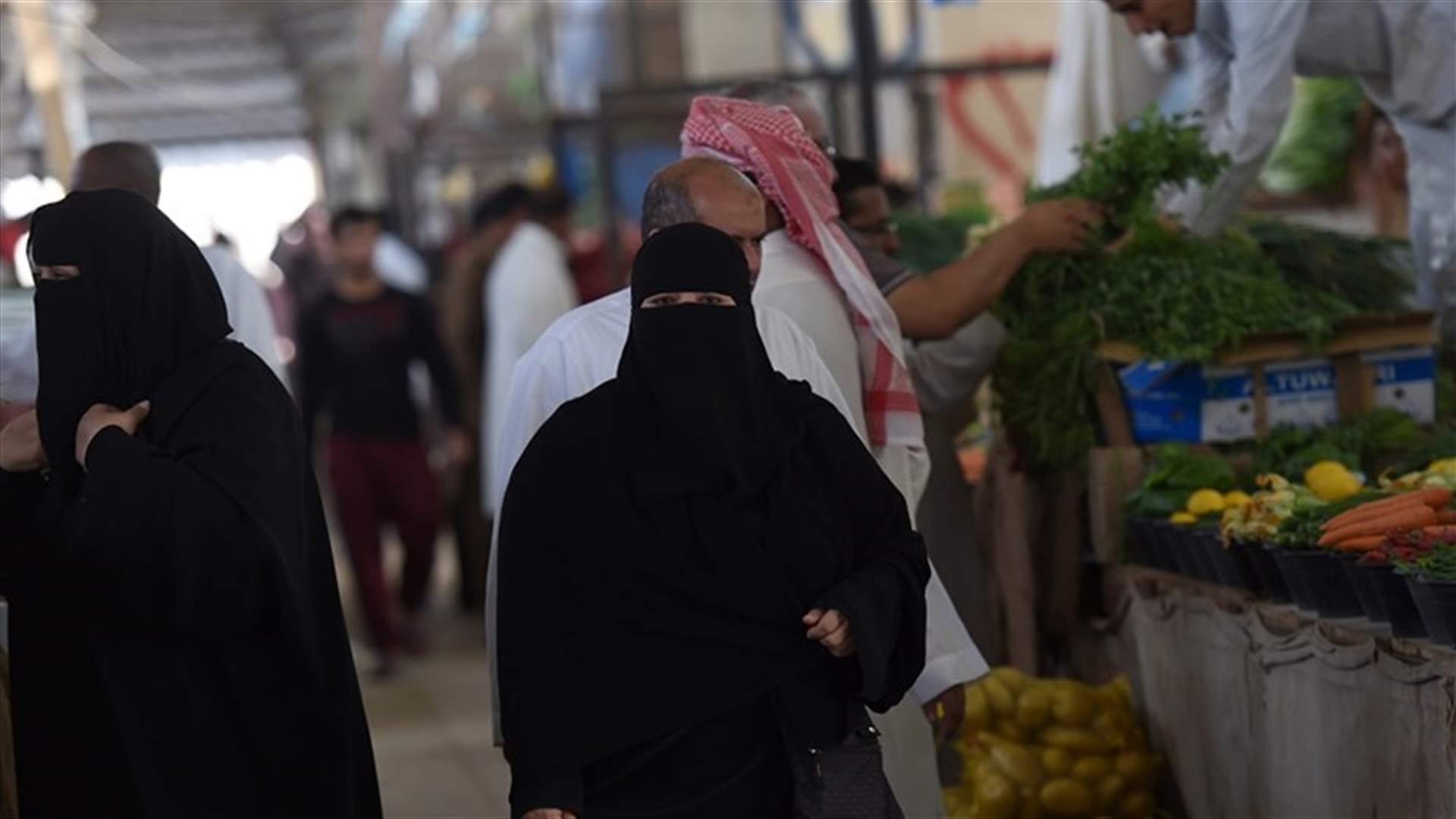 داعية سعودي: المرأة صلاحيتها تنتهي ويجب تجديدها