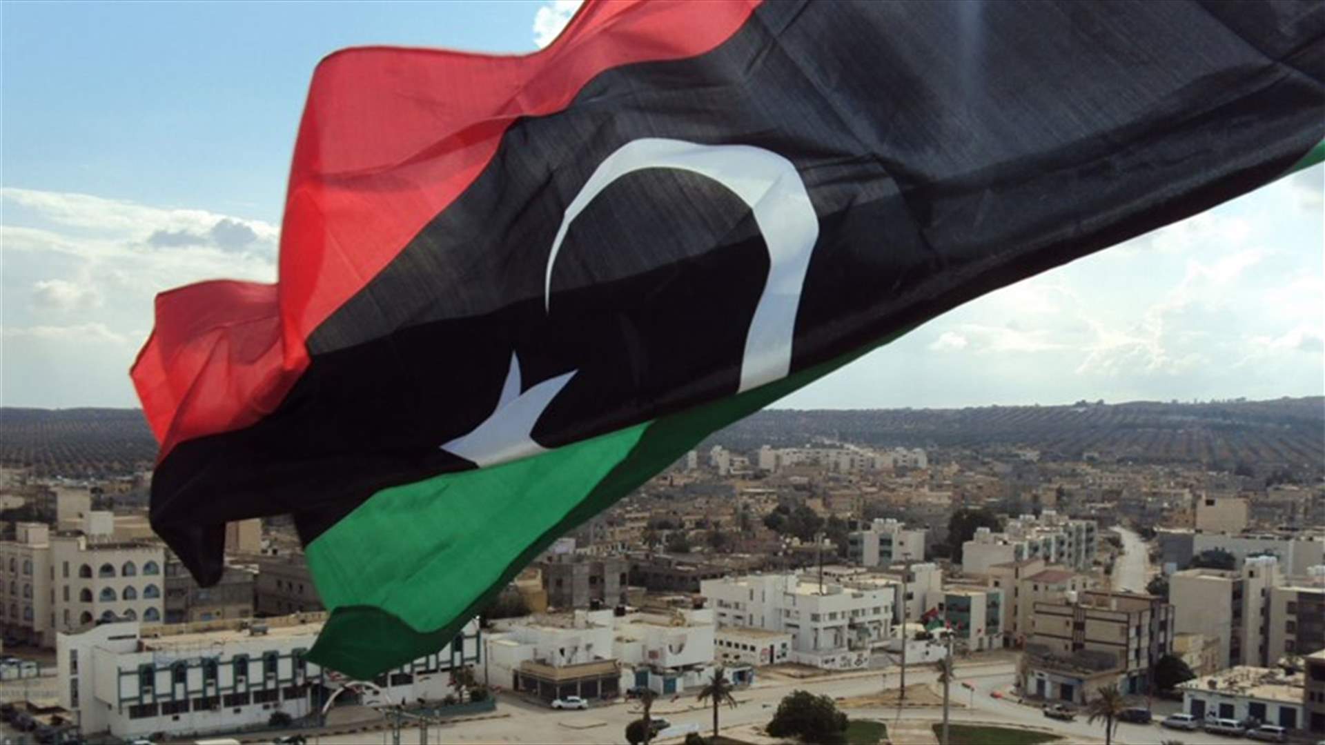 العثور على جثث 16 مهاجرا في صحراء شرق ليبيا