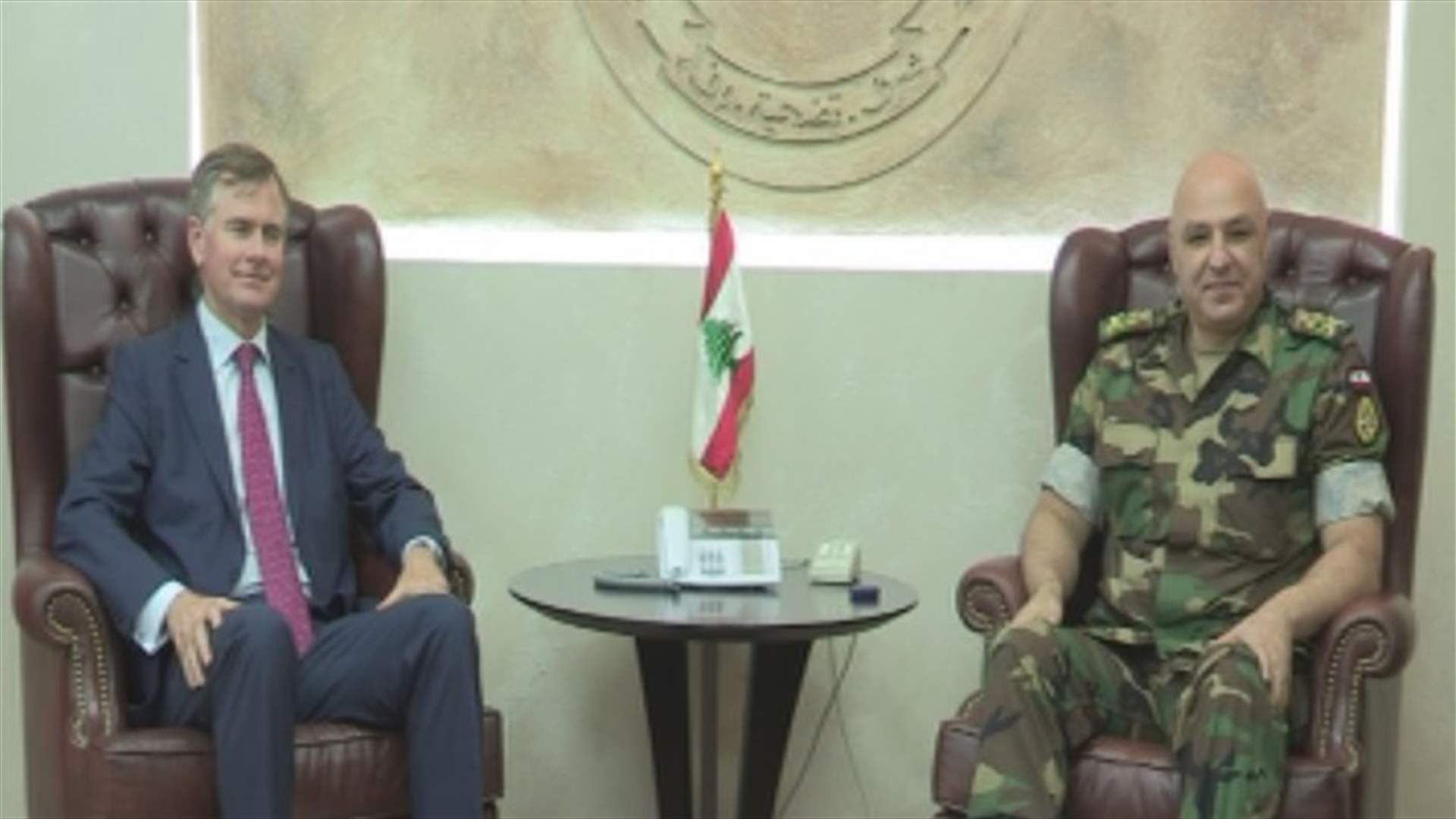 السفير البريطاني: من المؤسف أن يسمح آخرون لمسلحي داعش بالفرار عبر سوريا