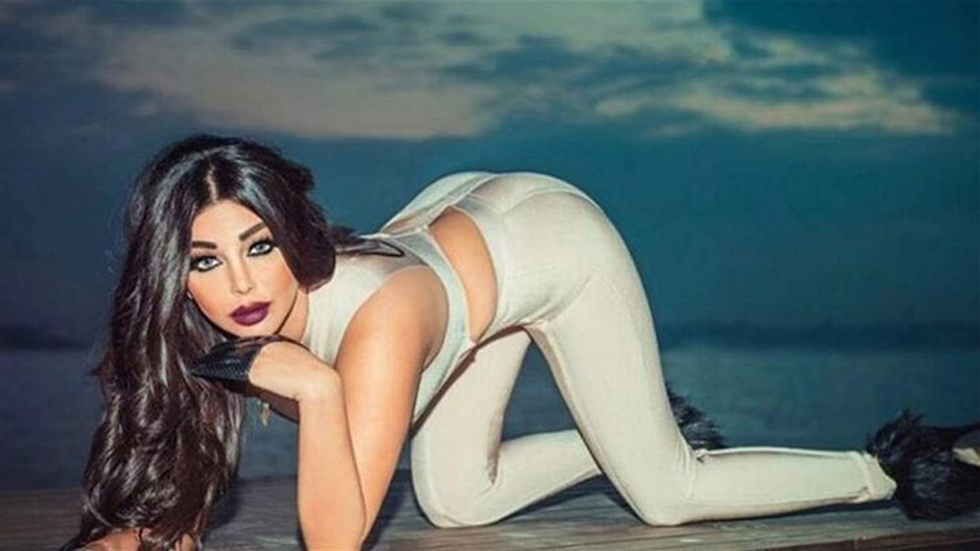 بعد إتهامها بالكذب.. شاهدوا وثيقة زواج رولا يموت من حفيد رئيس الحكومة!