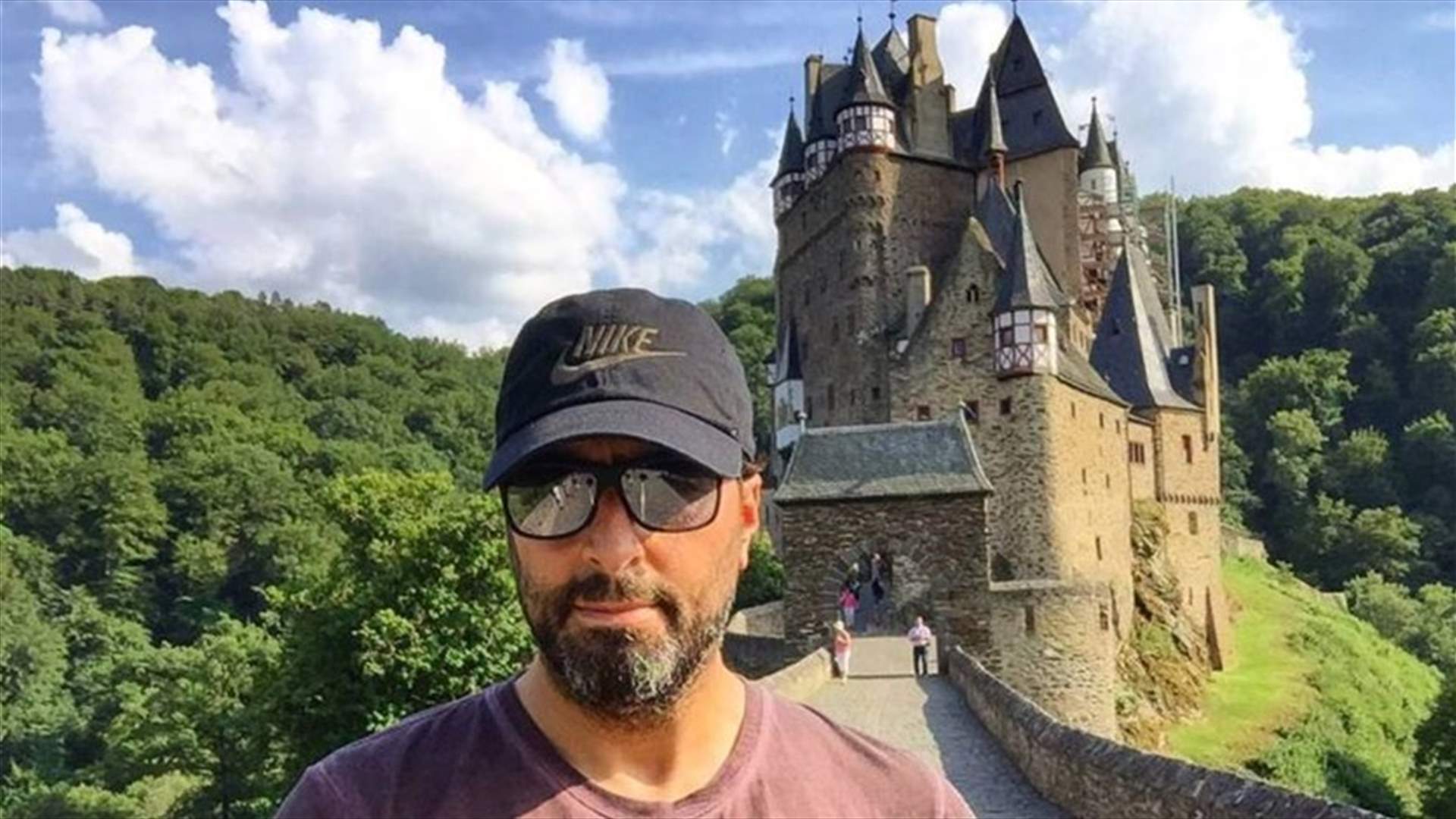 بالصورة- زوجة باسم ياخور تجتاح الانترنت...الرواد أصيبوا بدهشة!