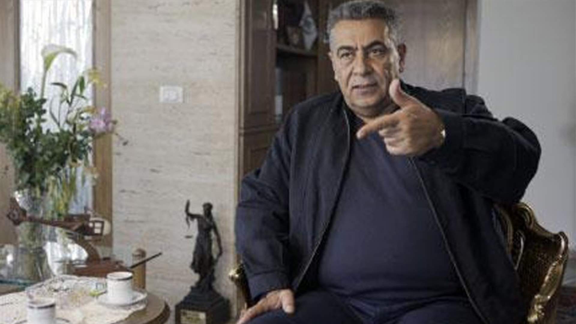 رئيس "العسكريّة" السابق "يؤرّخ" للإرهاب في لبنان