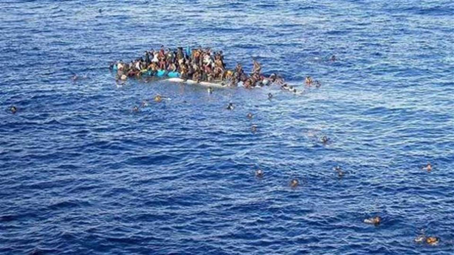 غرق أكثر من 19 في انقلاب زورق بشمال الهند