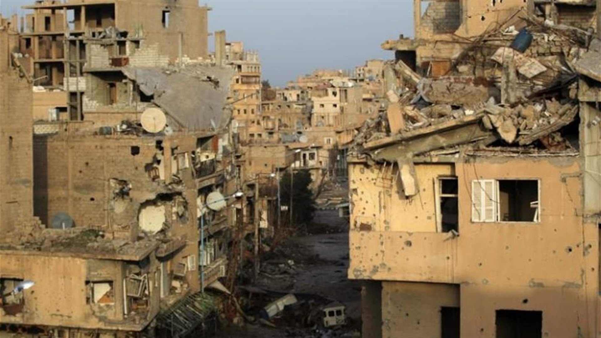 US-backed Syrian fighters set red line for Assad in Syria's east