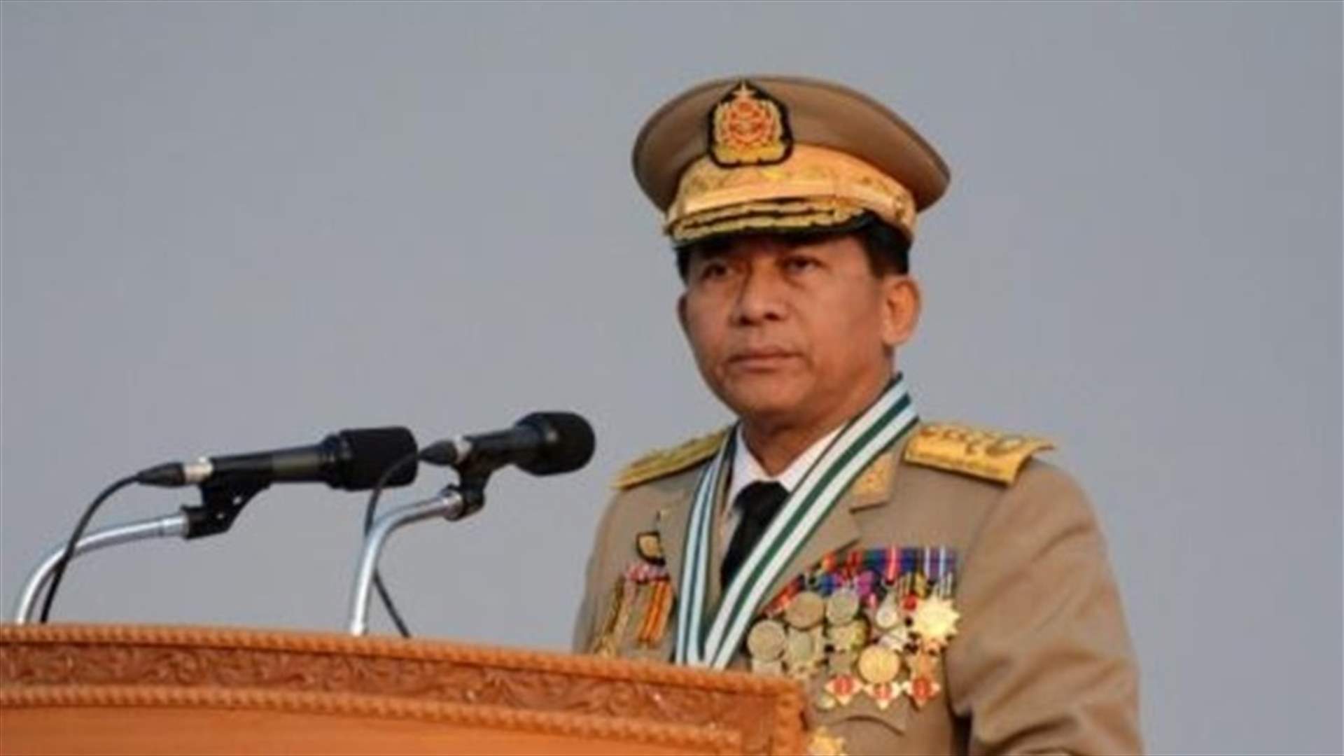 قائد الجيش البورمي يدعو الى وحدة الصف حول "قضية" الروهينغا