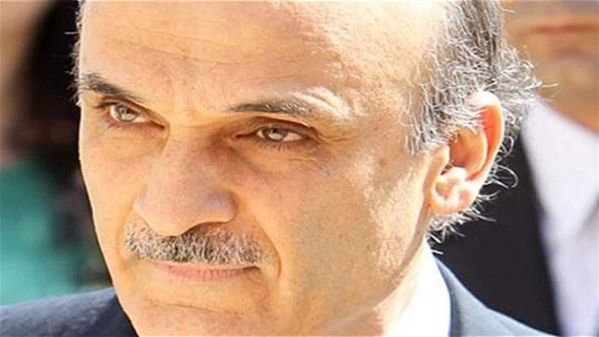 خسر حلفاءه ولم يربح خصومه: "حكيم معراب"... وحيداً