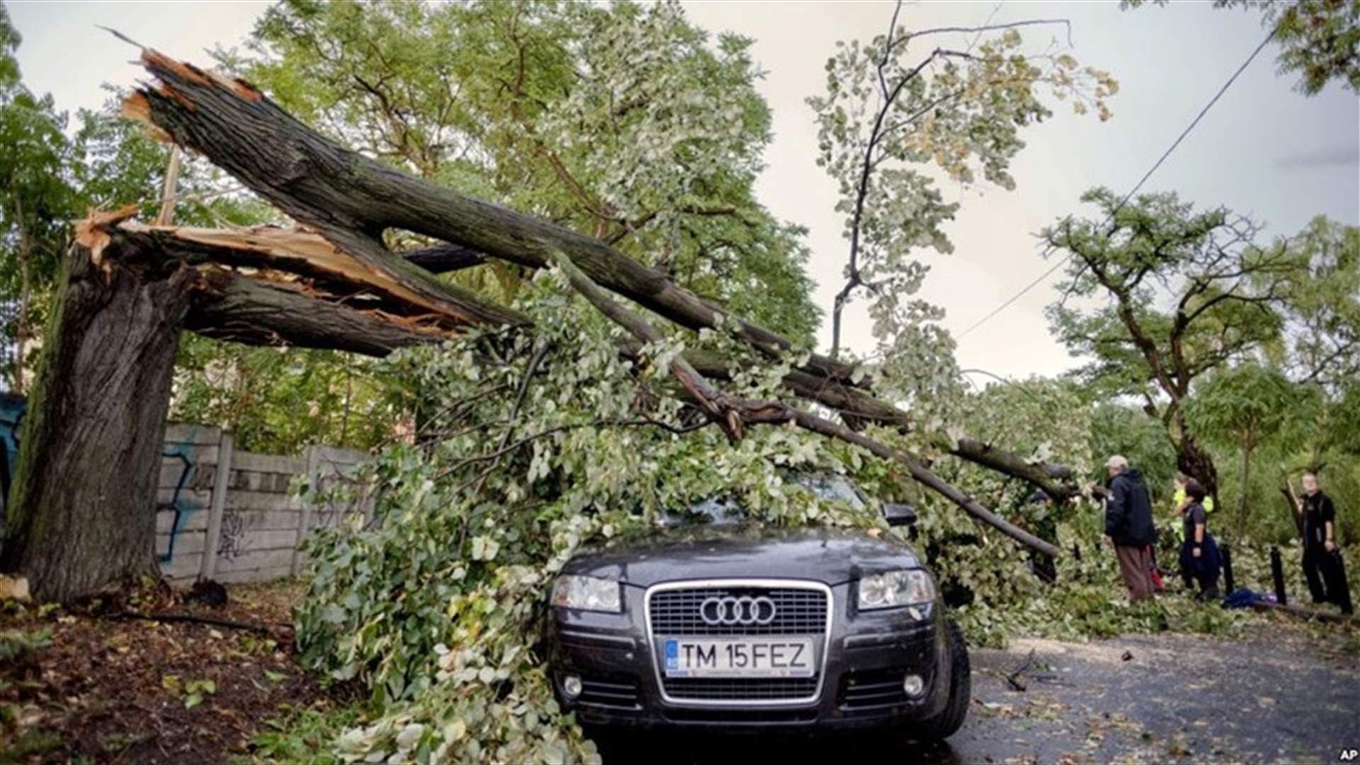Storm kills eight in Romania, damage hits Serbia, Croatia