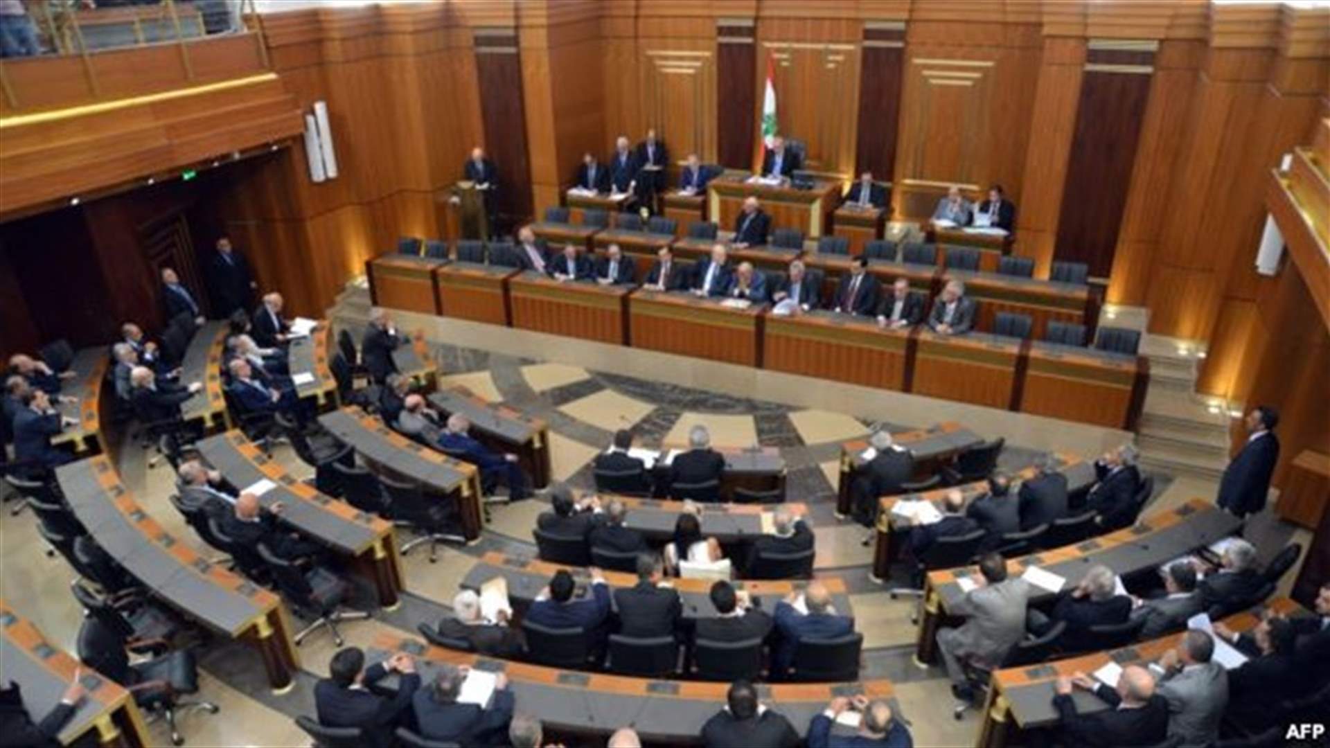 التحضيرات للانتخابات تستكمل بحسم تلزيم "البيومترية"