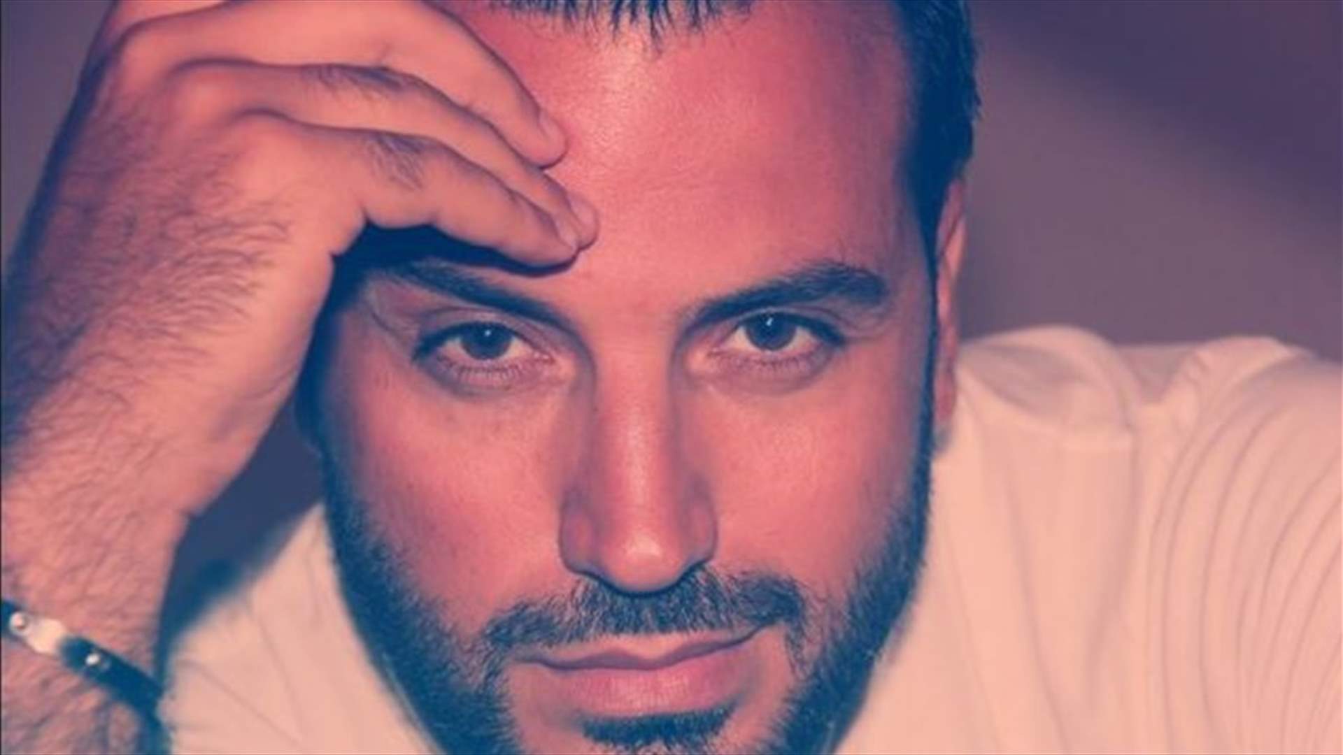 الموت يُفجع خليل أبو عبيد: "سلاماً احمِّلك إلى أبي"