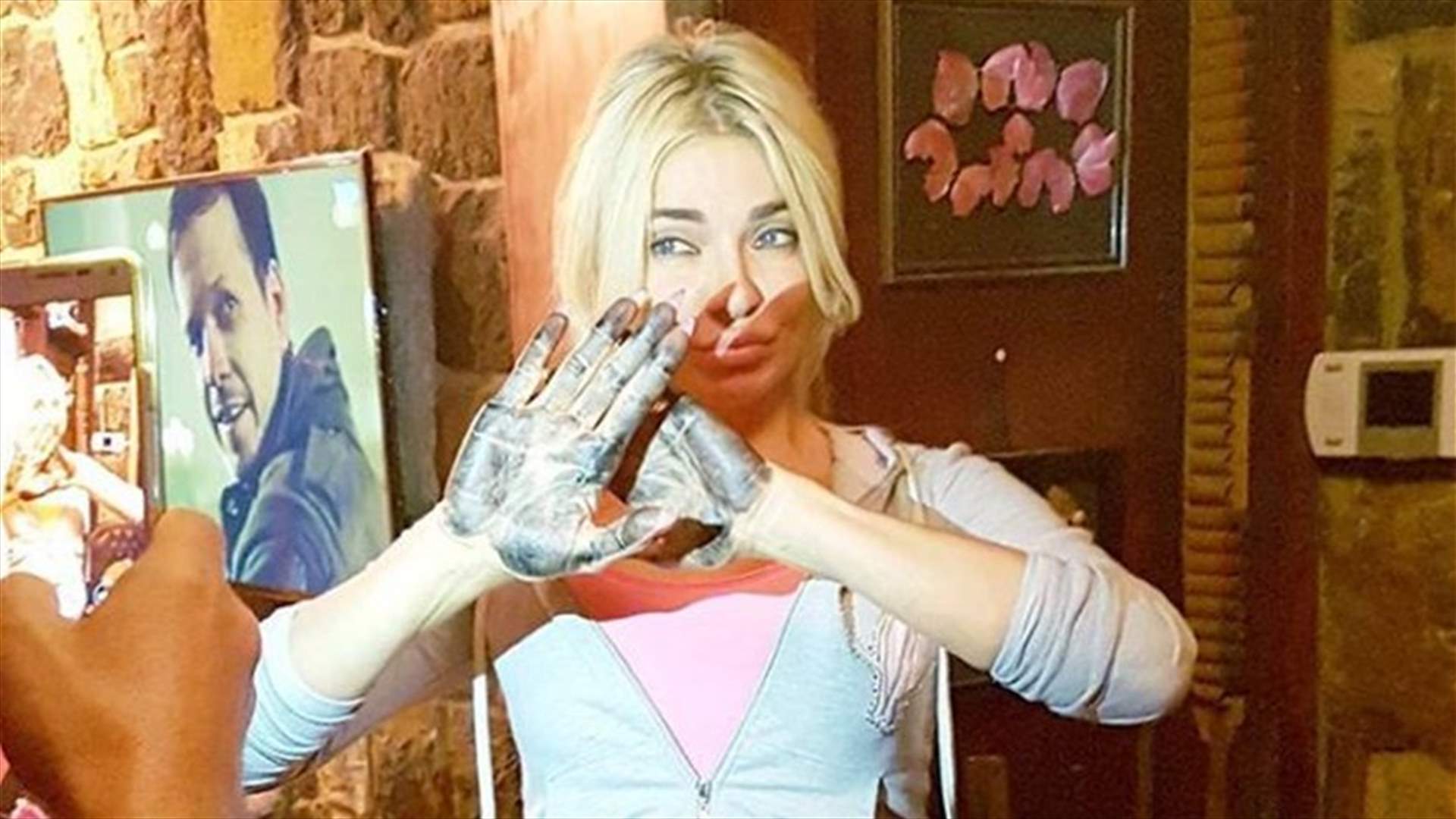بالصور: تحقيقات ورفع بصمات.. "الزعران" في فيلا ميريام كلينك؟