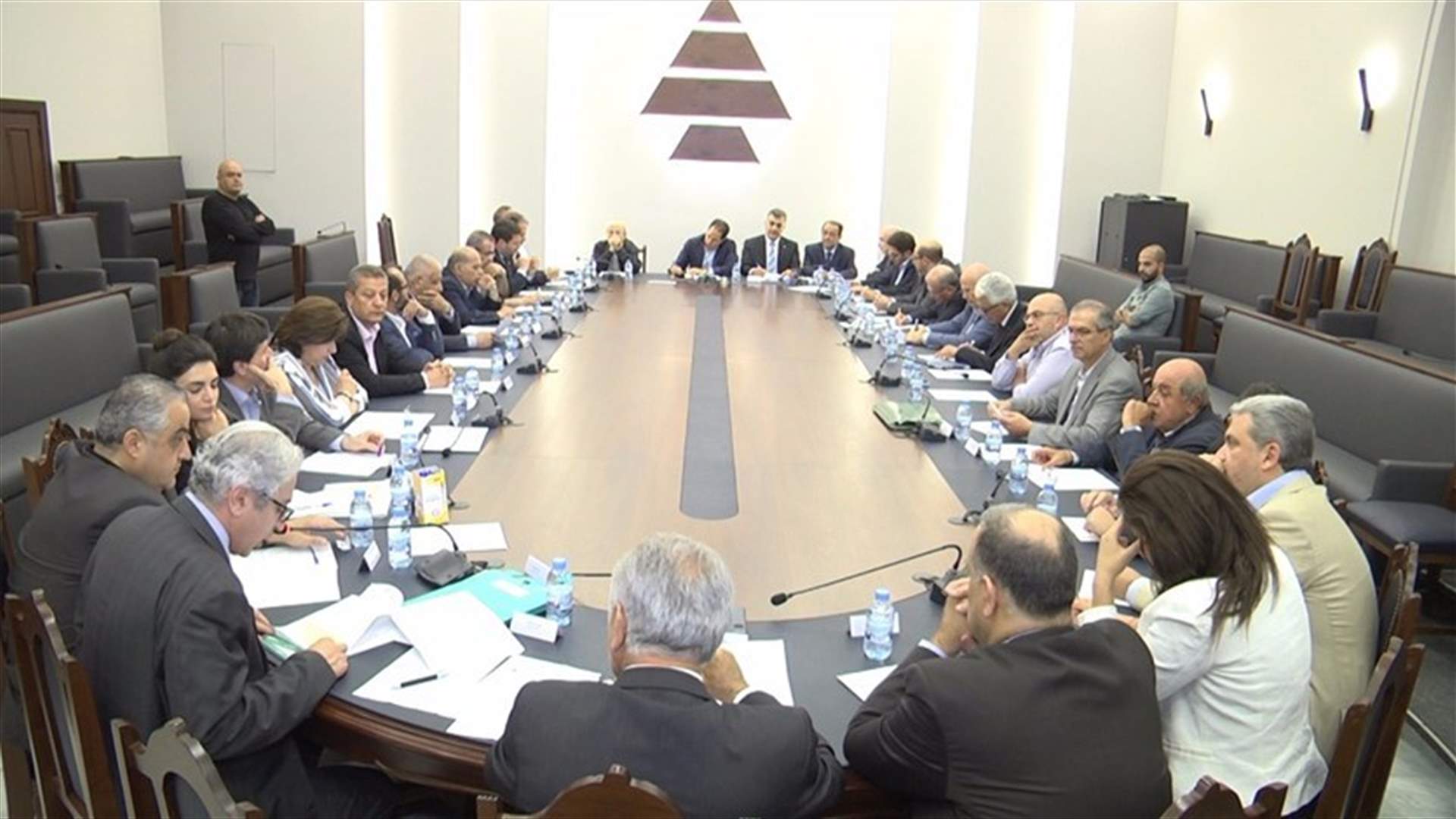 Kataeb party calls Lebanese to raise their voice against political power