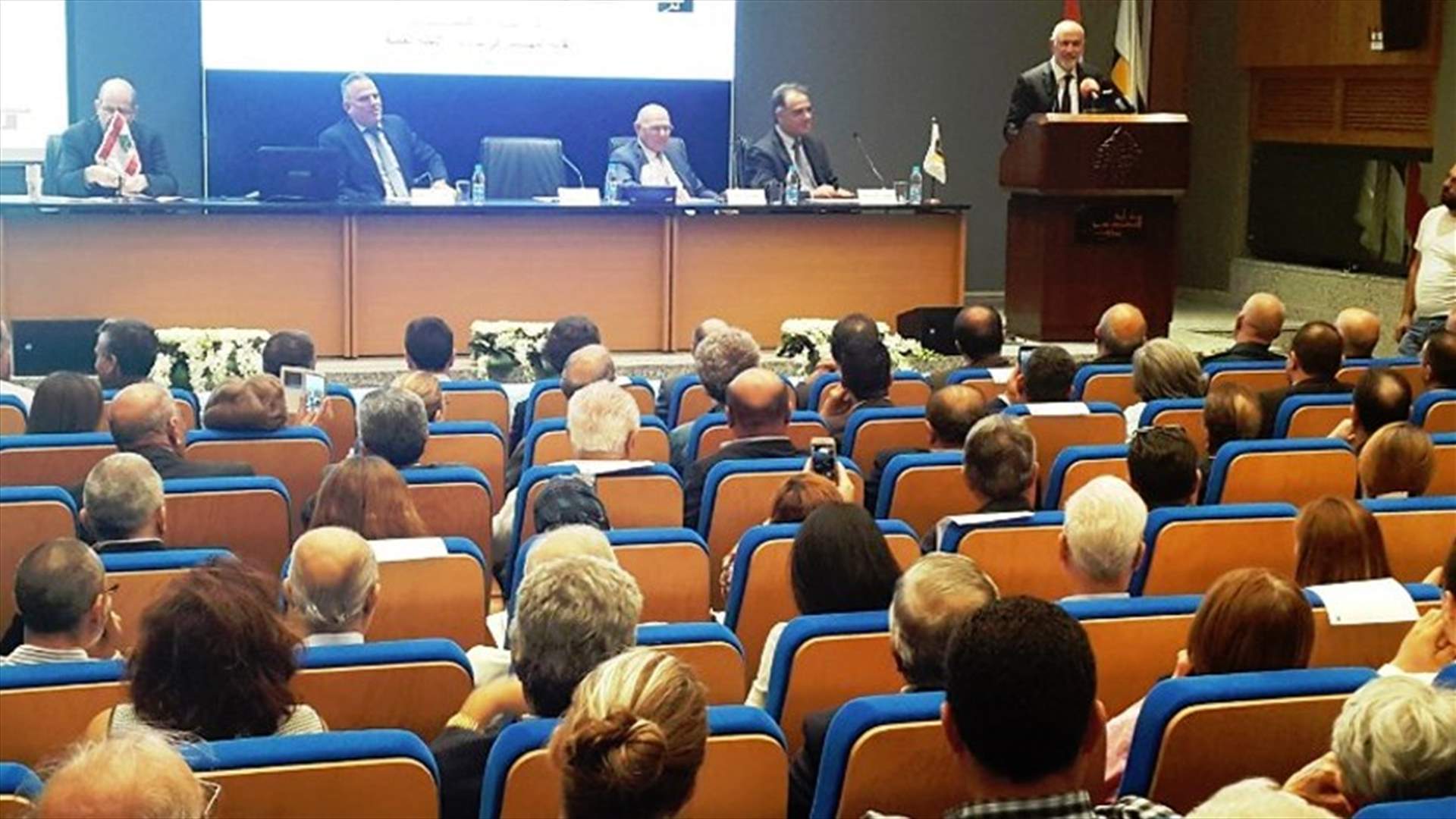 فنيانوس: آن الأوان للانطلاق بعمل مسؤول