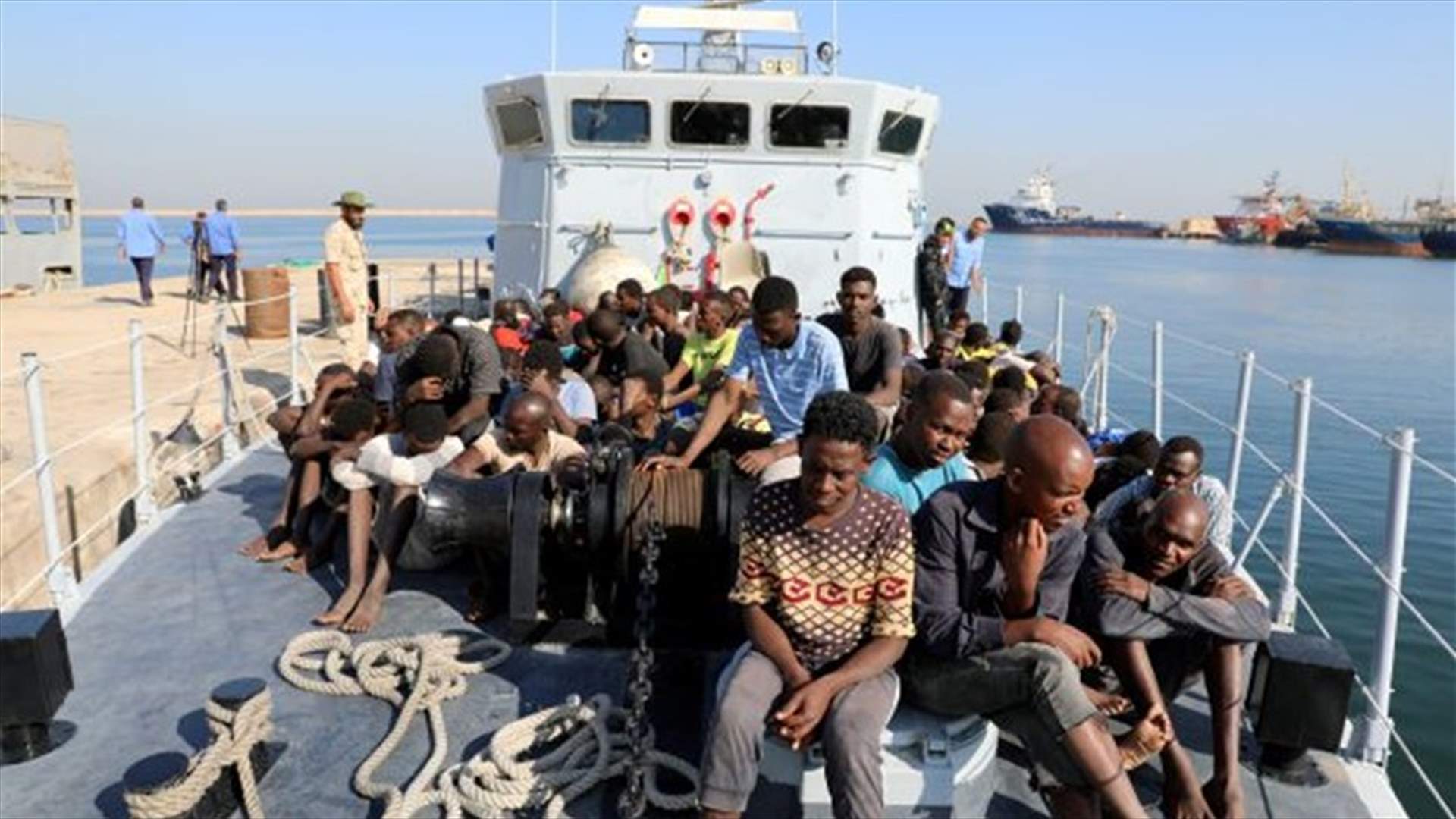 الاتحاد الاوروبي يعتزم استقبال 50 الف لاجئ