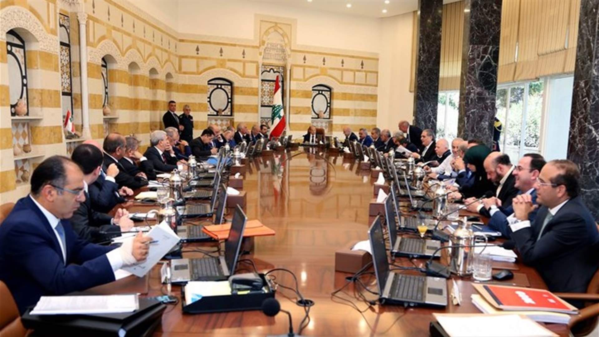 الجوّ إيجابي في الحكومة... هل ينتهي البحث بملف السلسلة في جلسة الغد؟