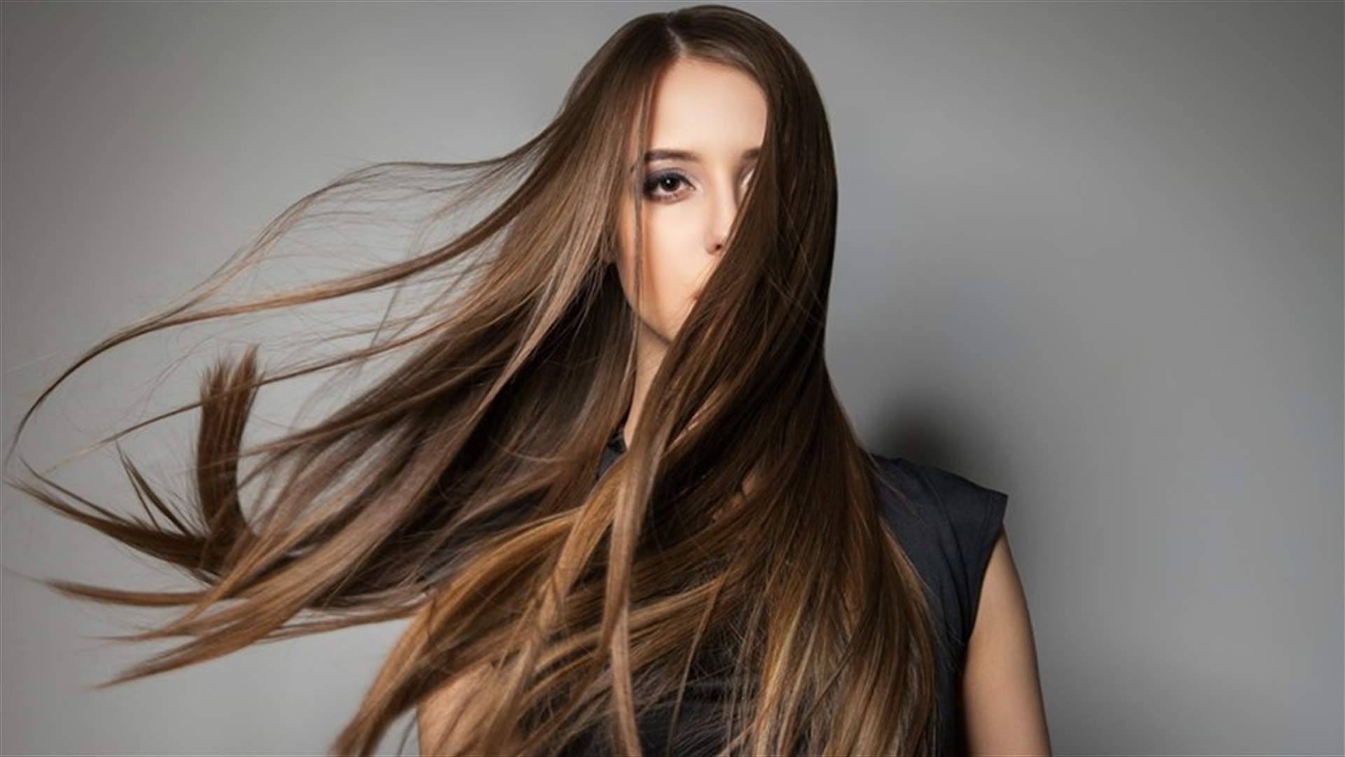 ما هي العوامل التي تؤثر على نمو شعر المرأة؟