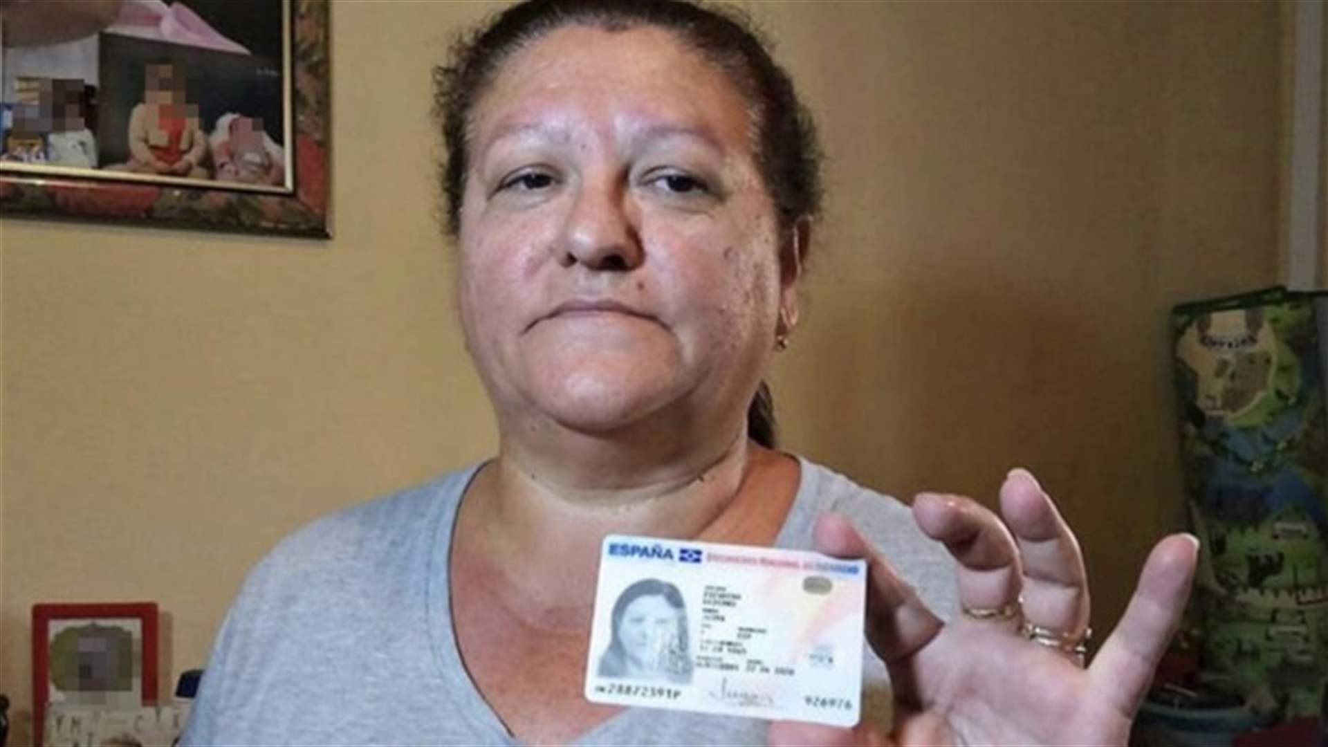 سيدة تريد حفر قبرها لتثبت أنها حية... هل عادت من الموت؟