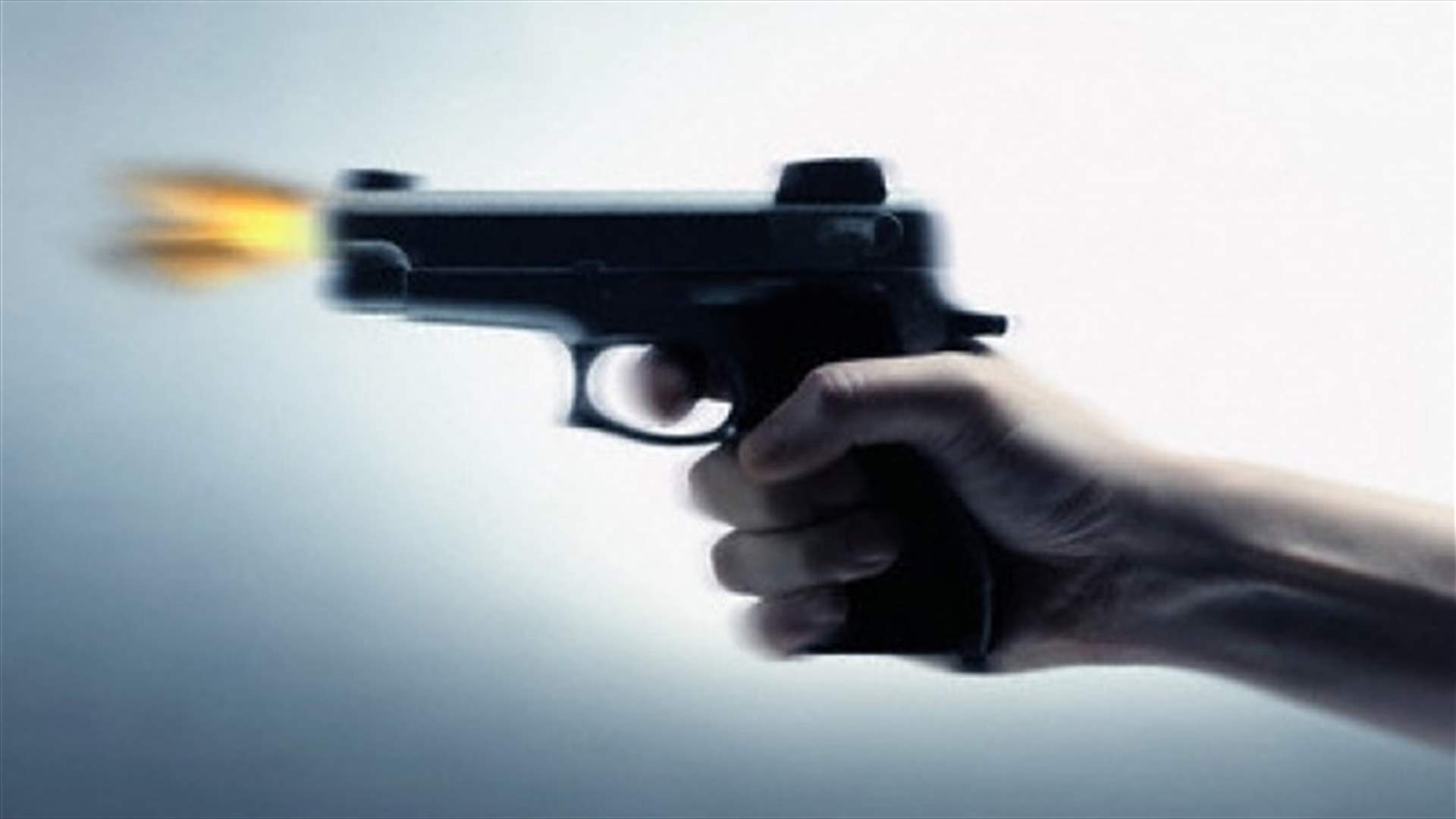 بالصورة- حمل السلاح واطلق النار في بلونة...في وضح النهار