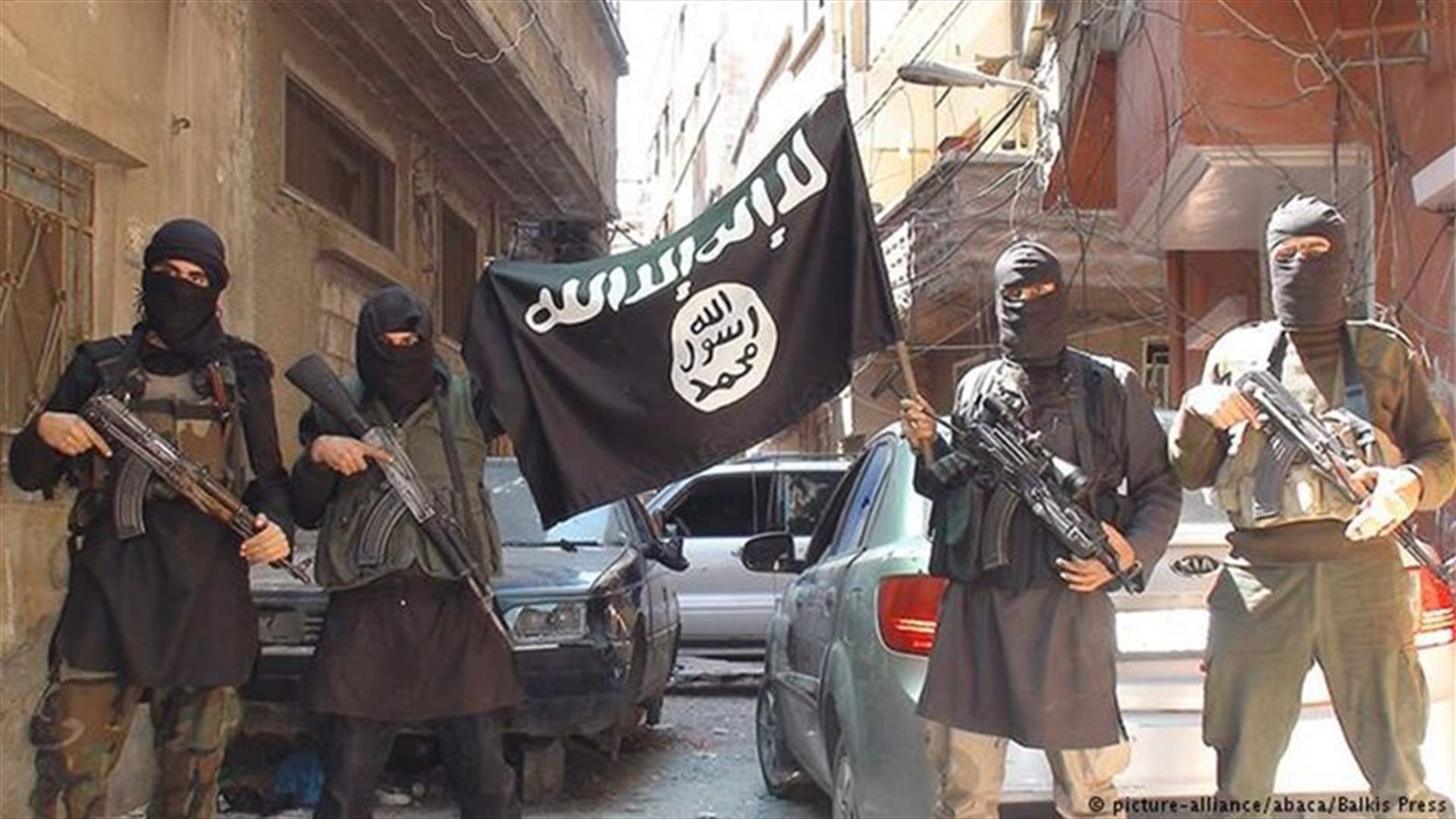 داعش يسيطر على بلدة القريتين بوسط سوريا
