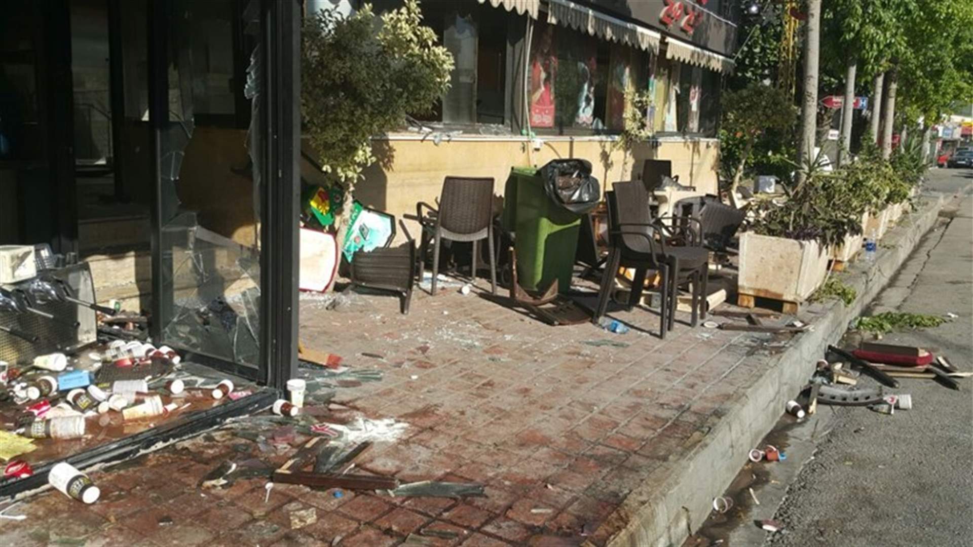 هل من خلفيات سياسية أو حزبية لحادثة صيدا؟