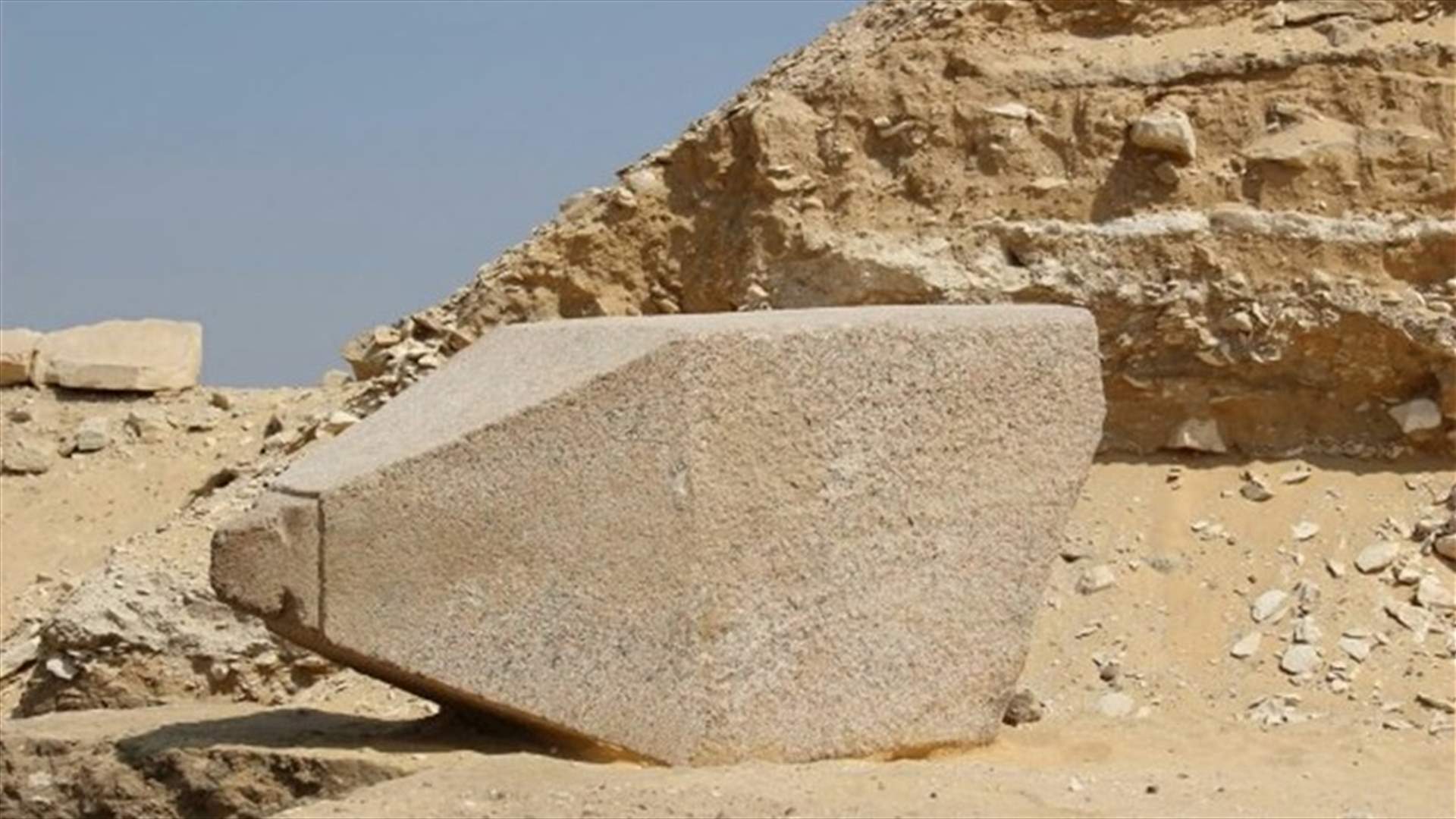 بالصور - اكتشاف أثري ملكي يعود لعصر الأسرة السادسة في مصر...