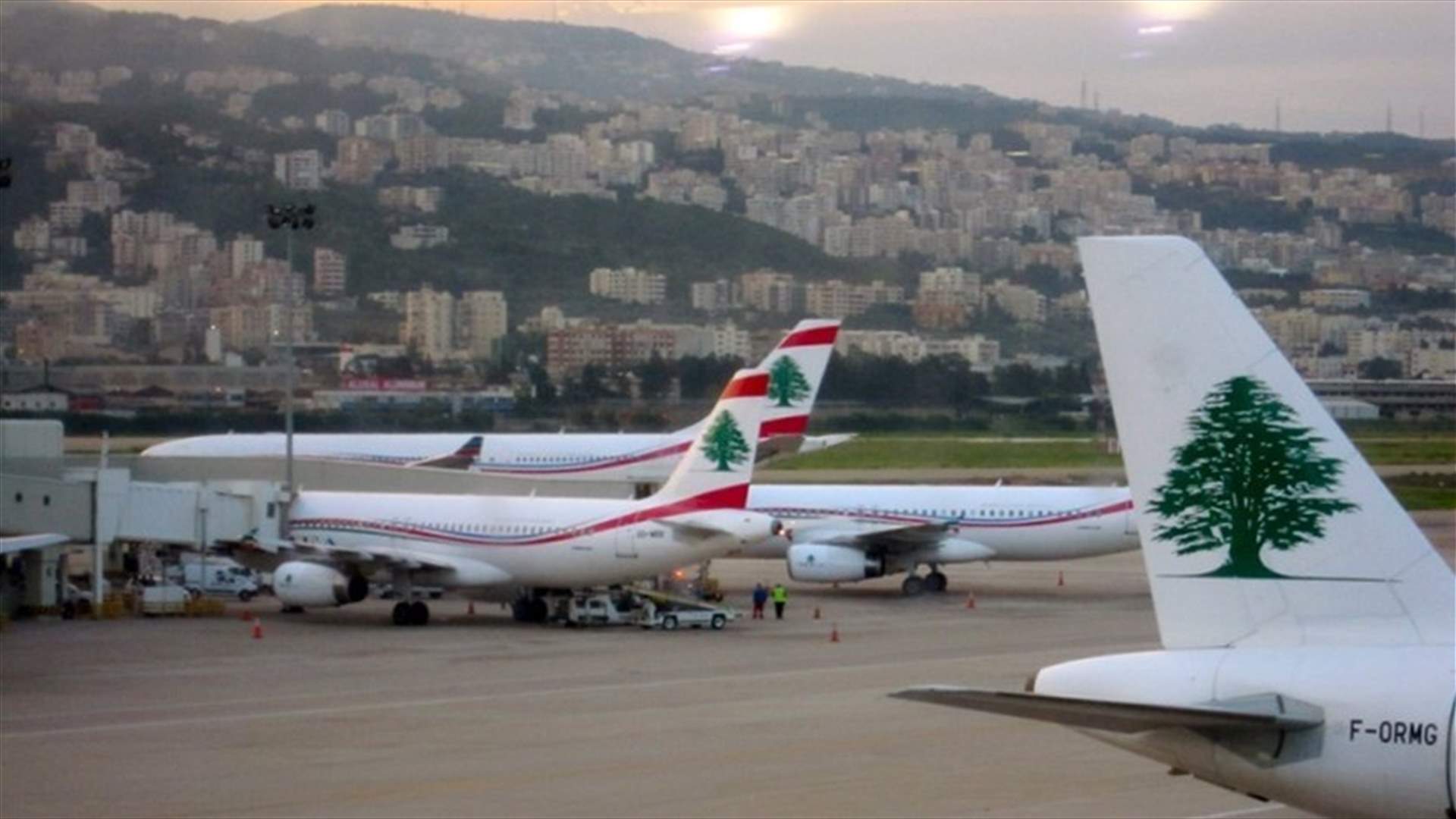 "مواجهة" في المطار بين ضابطين من الجيش وقوى الأمن...فهل يعزلا؟