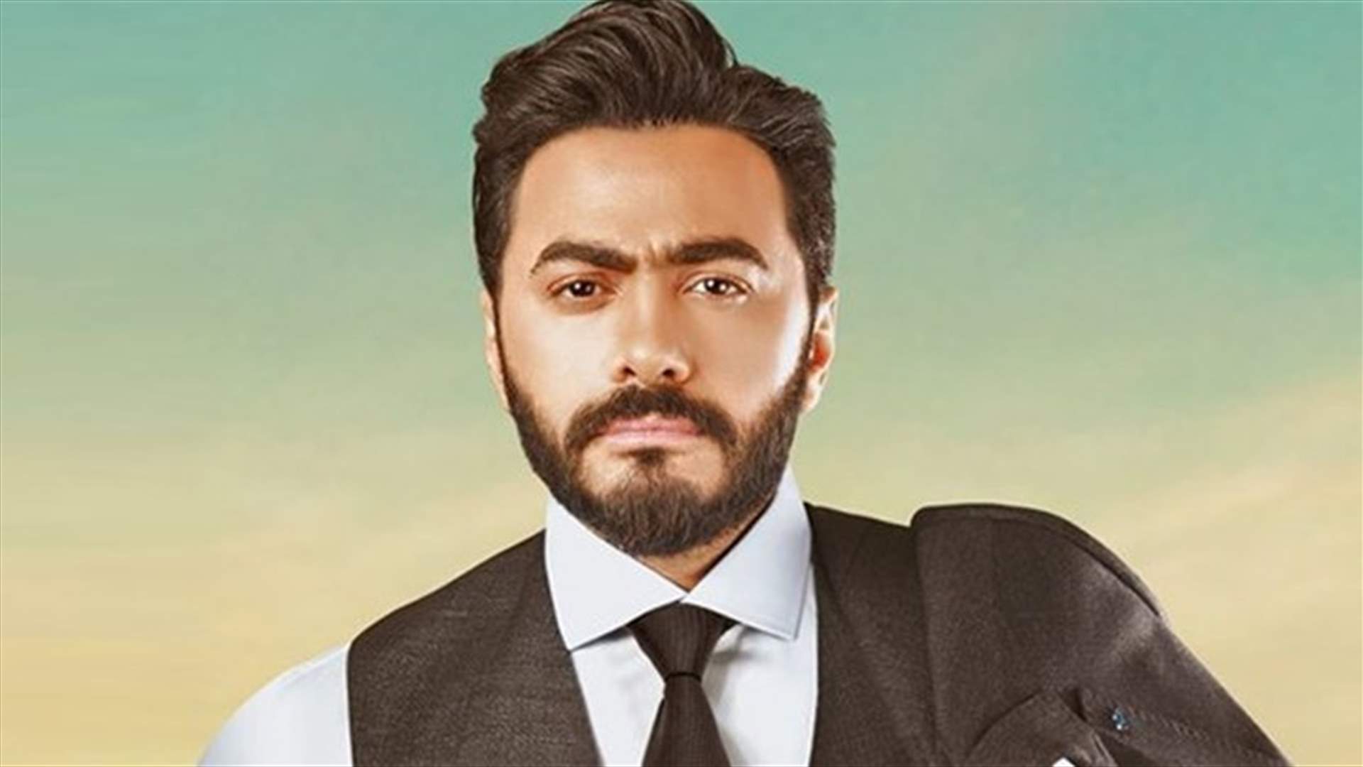 بالصورة- كلمات مؤثرة من تامر حسني لشقيقه في عيد ميلاده... وهل من شبه بينهما؟