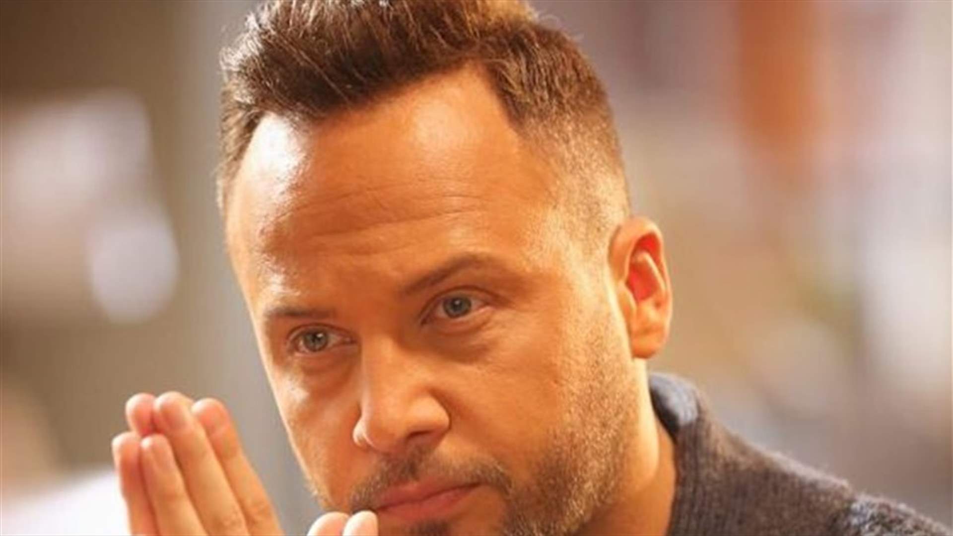 مكسيم خليل إلى السوريين: أردت لهم الهزيمة فاعذروا خيانتي!