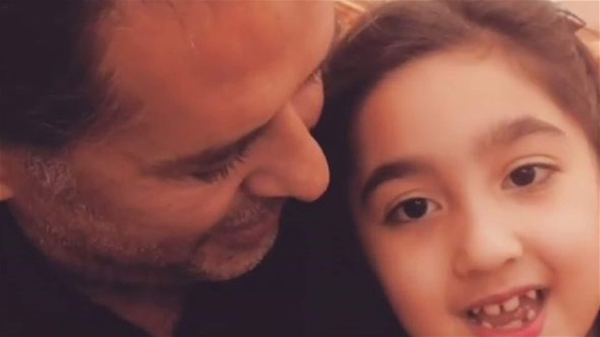 بالفيديو: طفلة تعتذر من راغب علامة.. والسبب فاجأ الجميع!