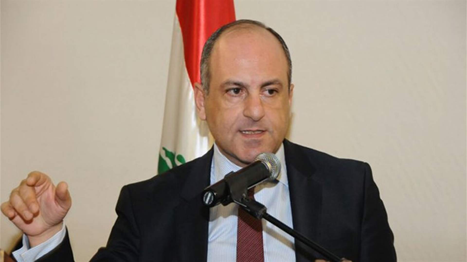 بو عاصي: لا نقبل بوجود قوات مسلحة لحزب الله أو لأي كان
