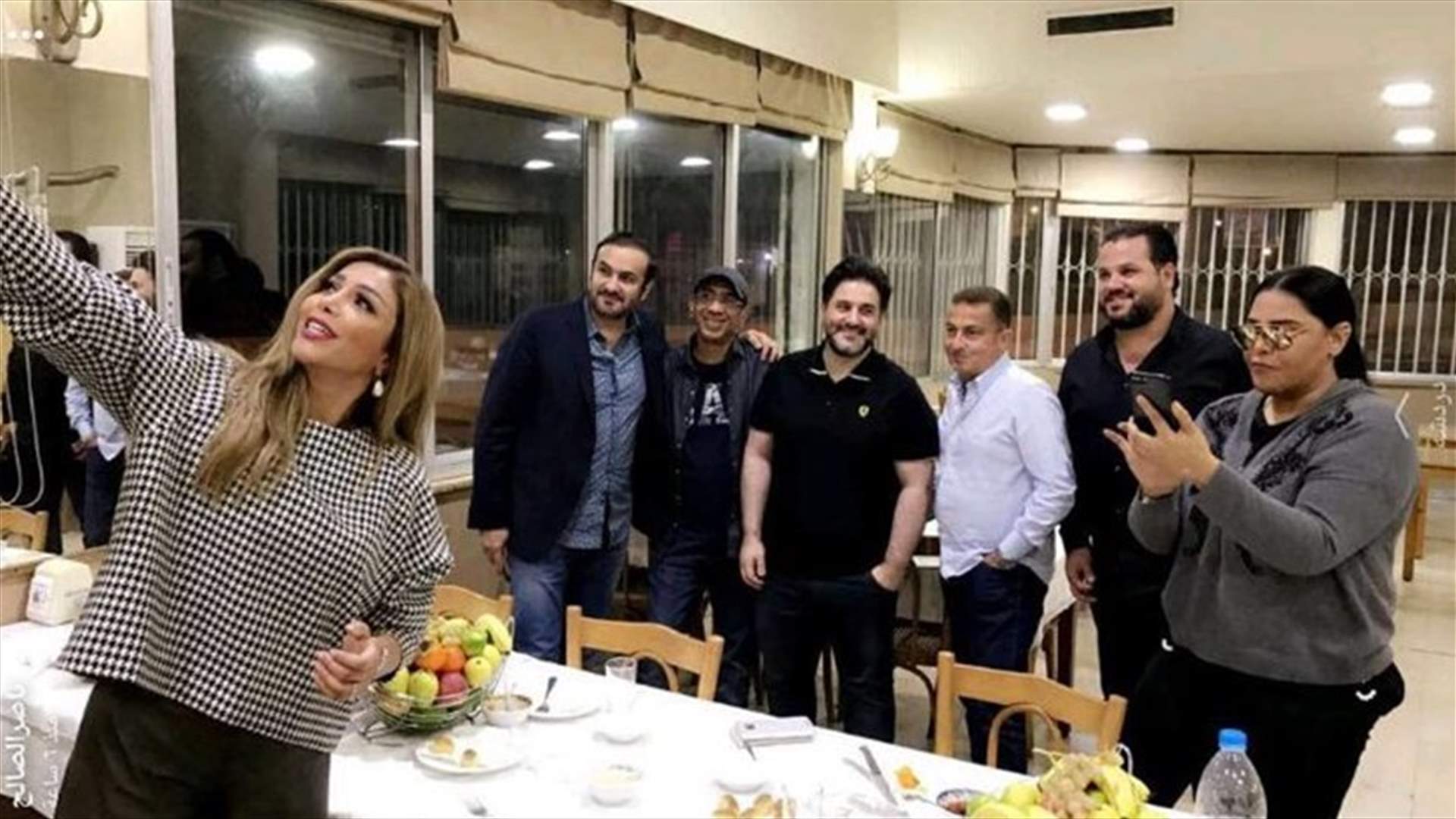 فيديو عشاء احلام مع ملحم زين وأروى بعنوان "استهبال"؟!