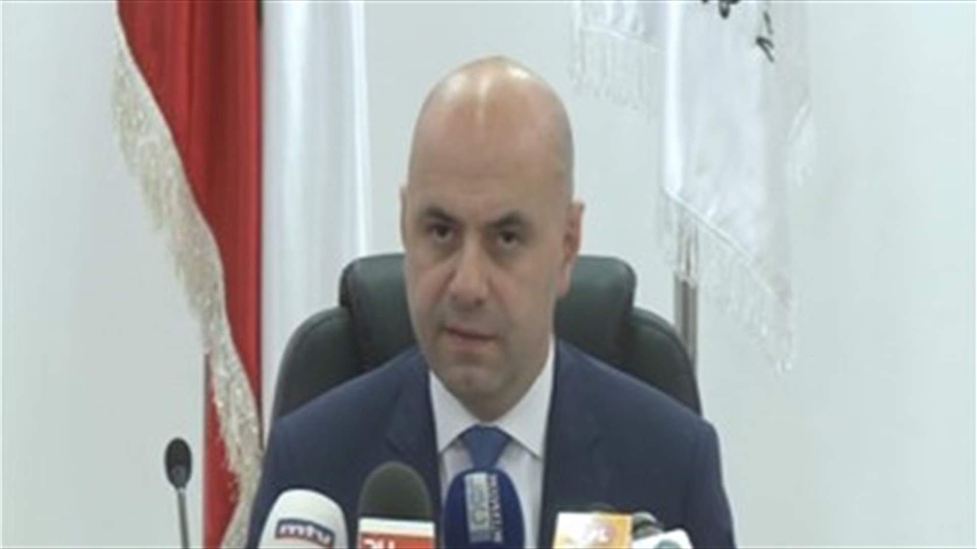 Minister Hasbani closes 6 cosmetic clinics and centers