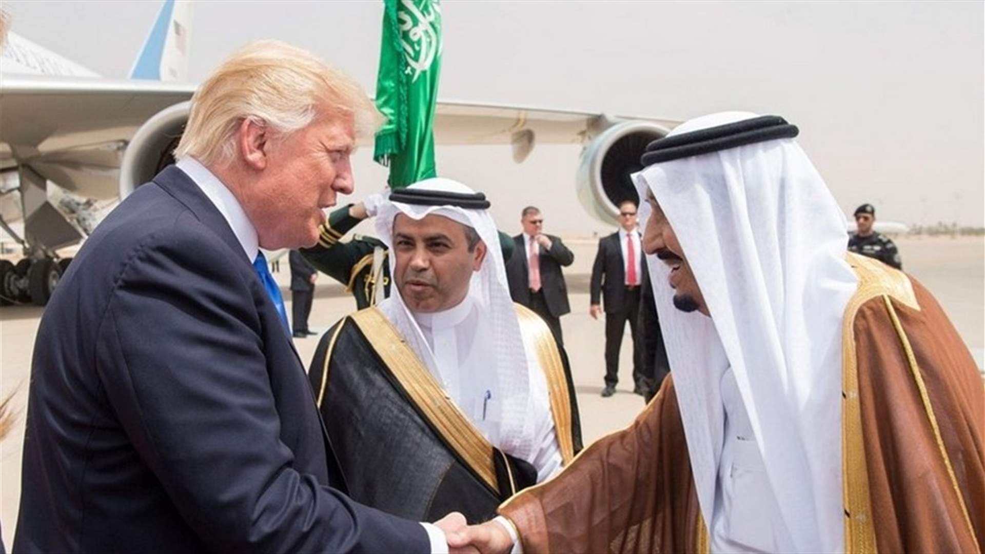 ملك السعودية يشيد في اتصال مع ترامب بجهود ادارته