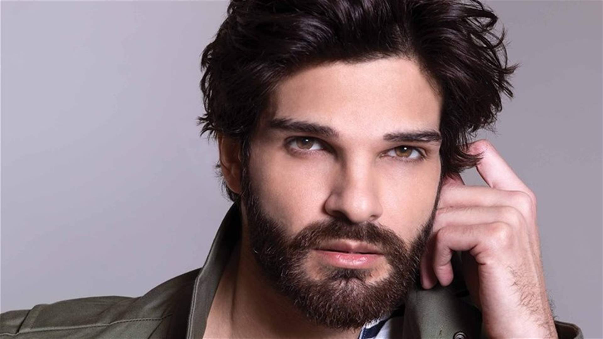 مايك ماسي حديث الساعة في فرنسا