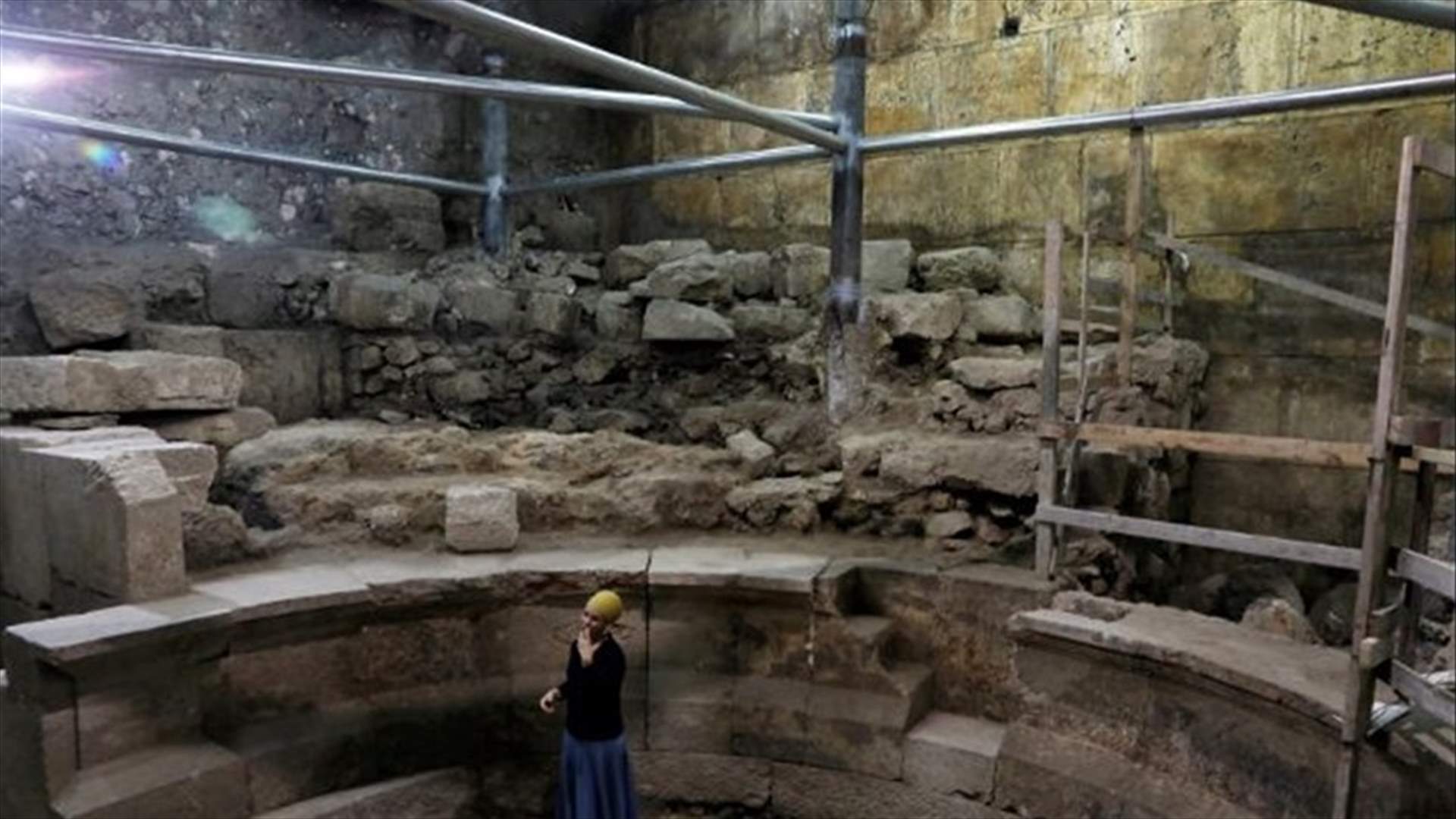 Ruins of Jerusalem hall shed light on Roman-era gatherings