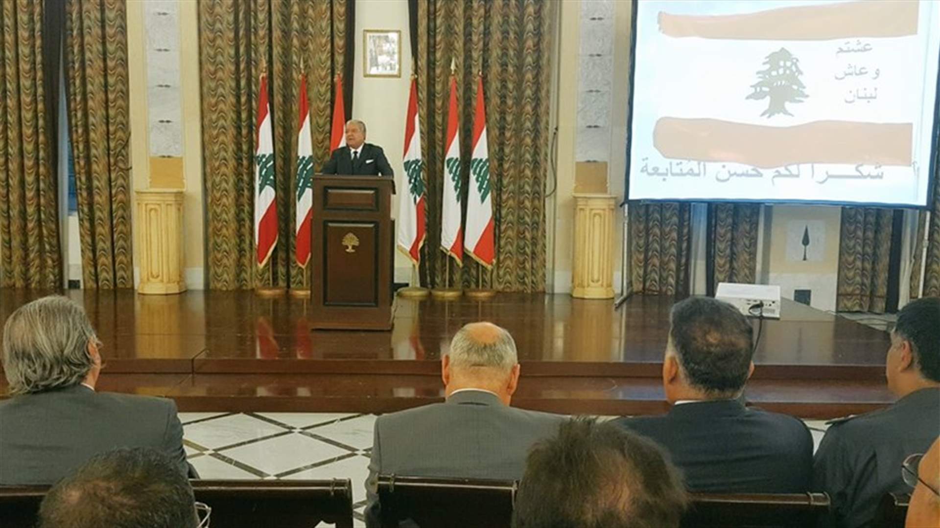 المشنوق: نسبة جرائم النازحين السوريين أقل من نسبة جرائم اللبنانيين