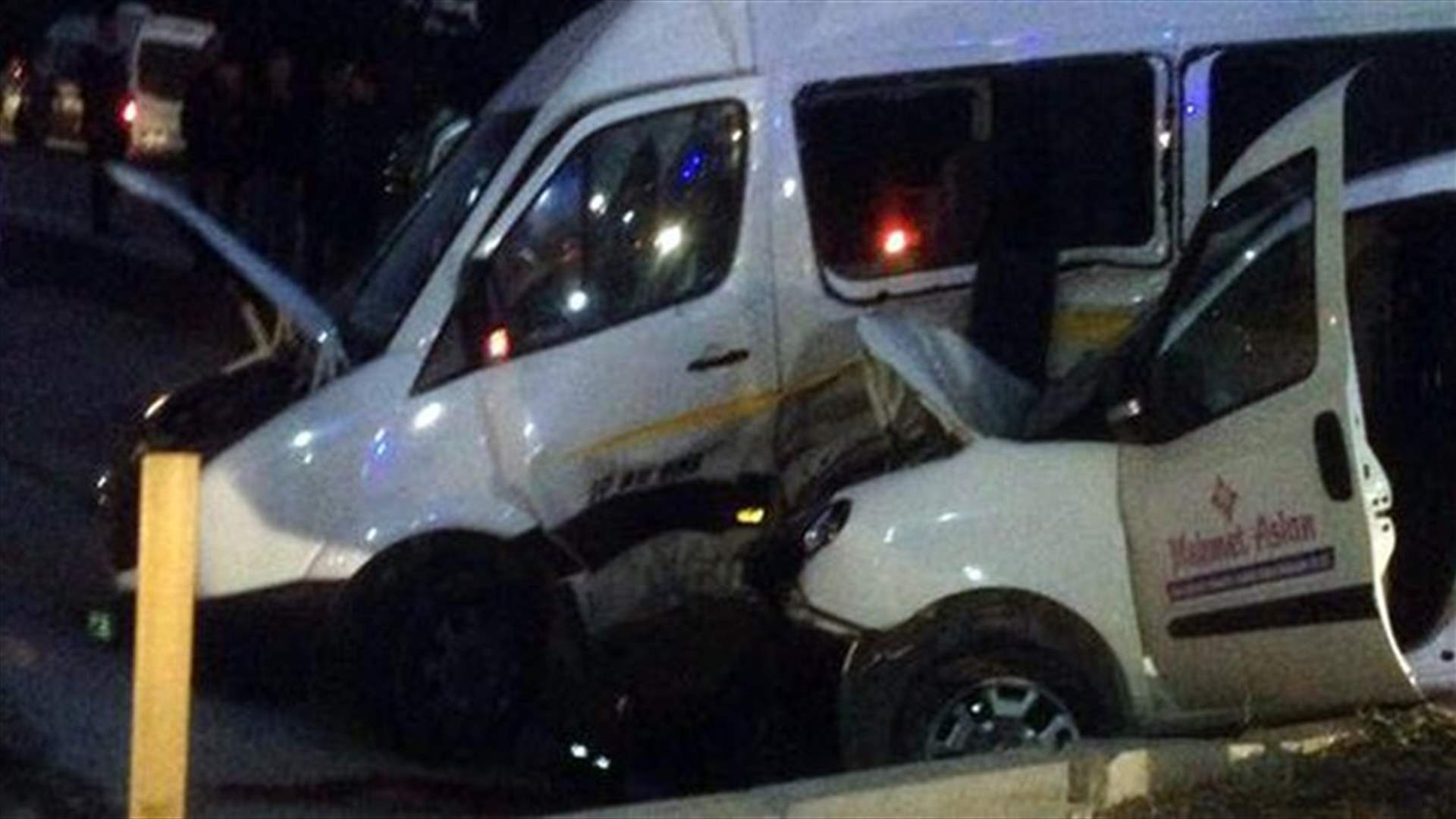 انفجار قنبلة لدى مرور عربة للشرطة جنوب تركيا